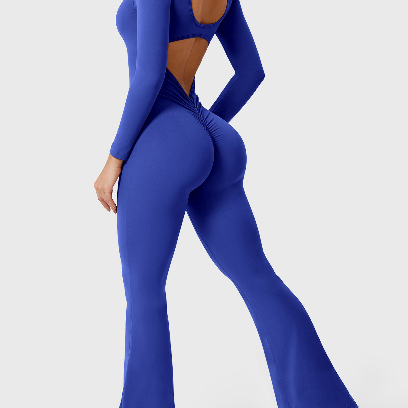 Yeoreo Lizvette Long Sleeves Flared Jumpsuit