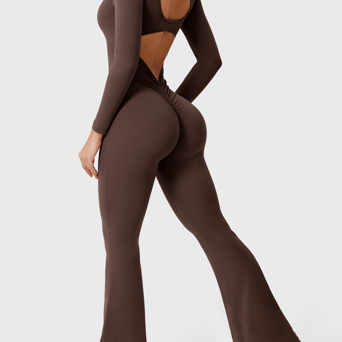 Yeoreo Lizvette Long Sleeves Flared Jumpsuit