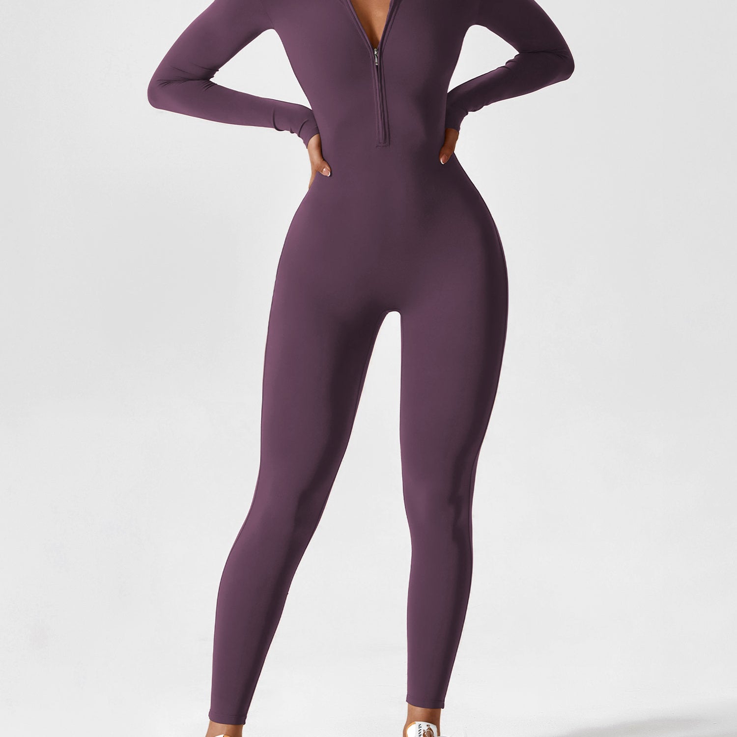 Yeoreo Long Sleeve Zipper Jumpsuit