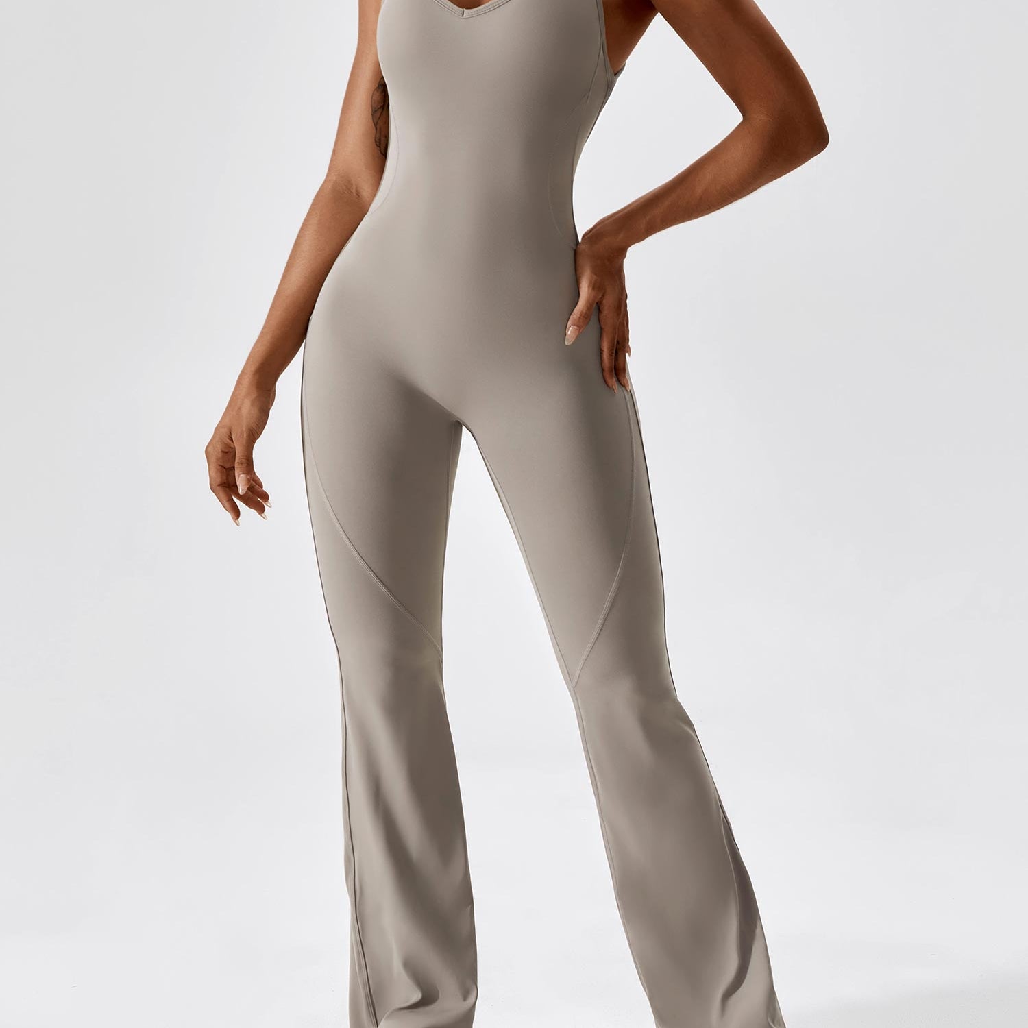 Yeoreo Open Back Flared Jumpsuit