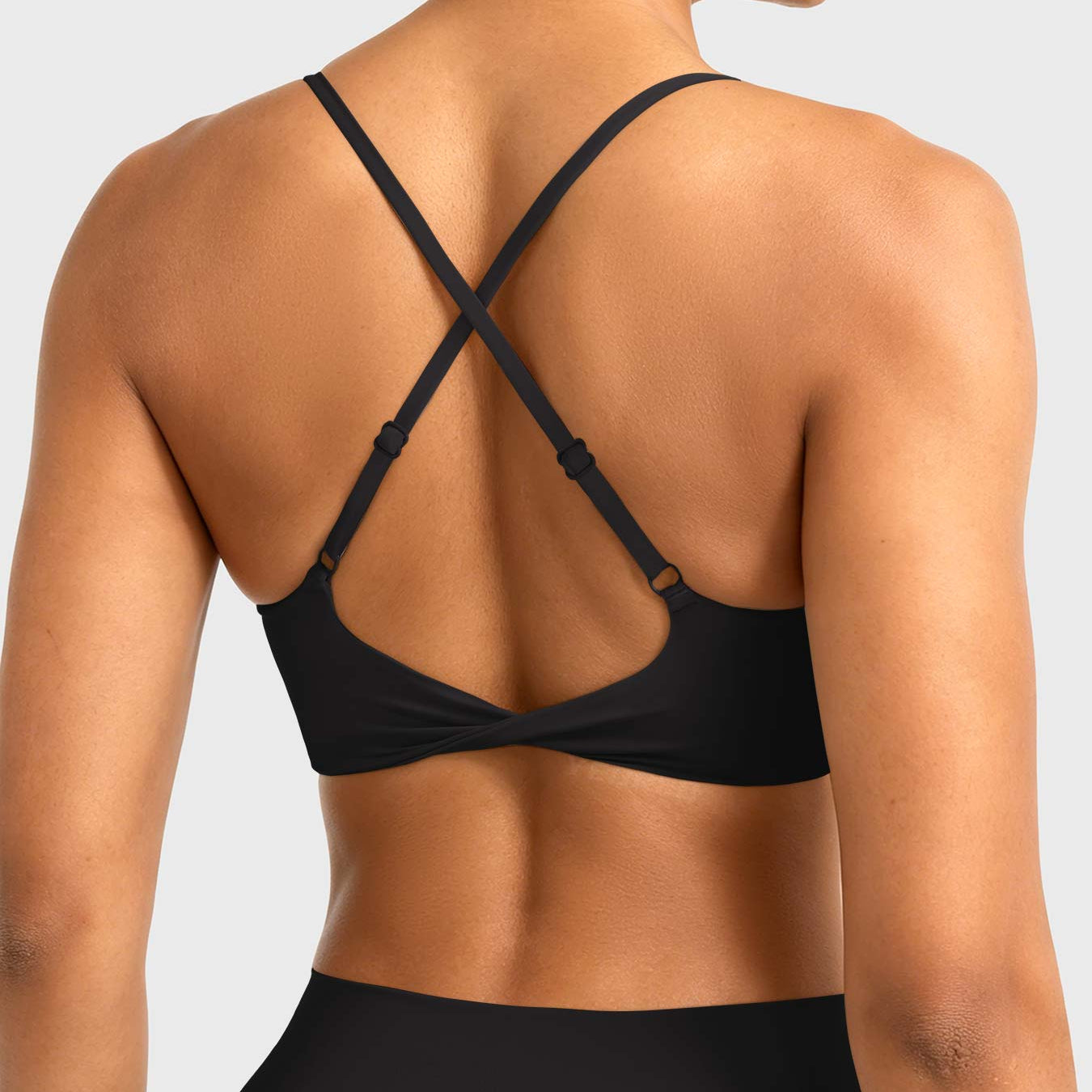 Yeoreo Wawiay Twist Back Sports Bra