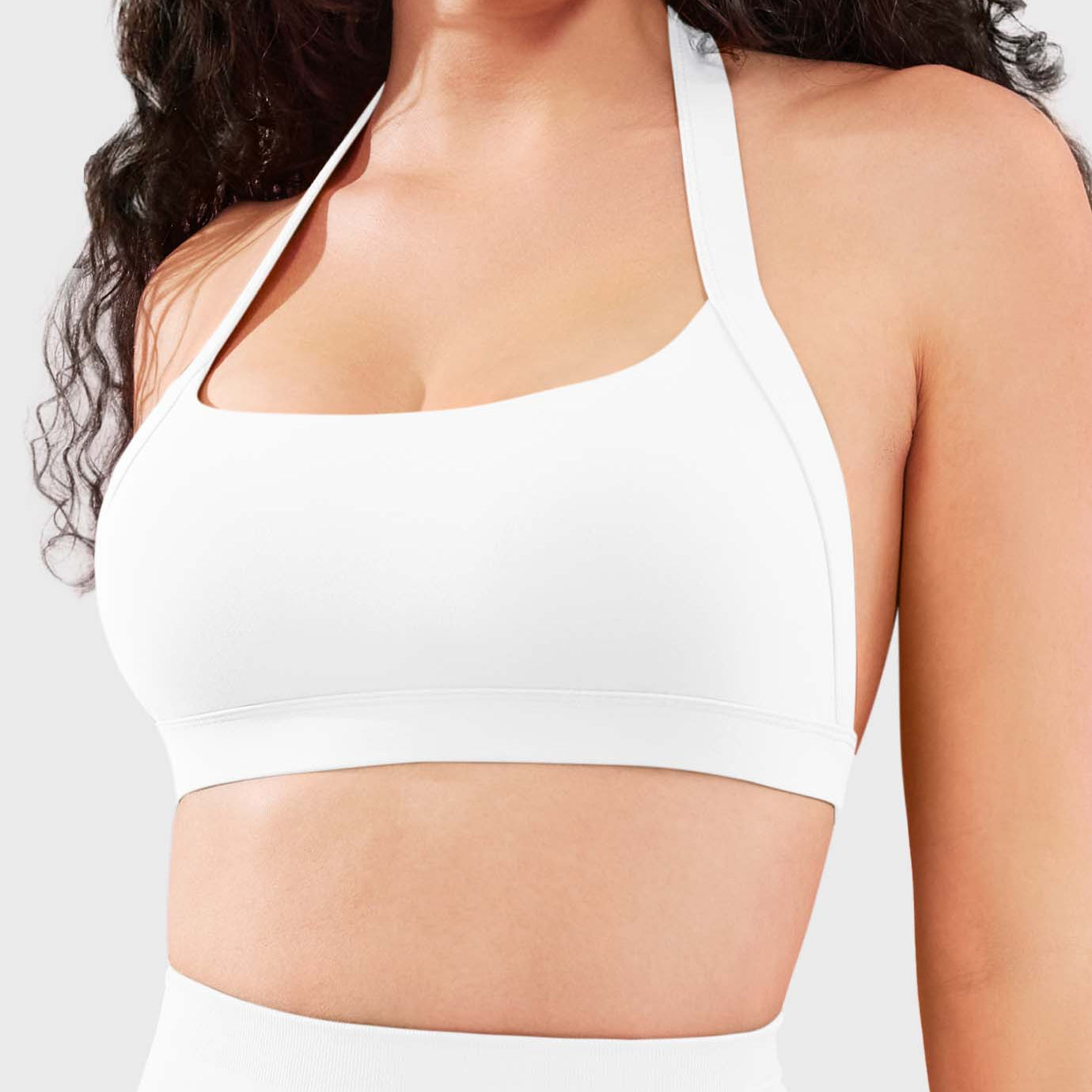 Yeoreo Roxanie Halter Sports Bra