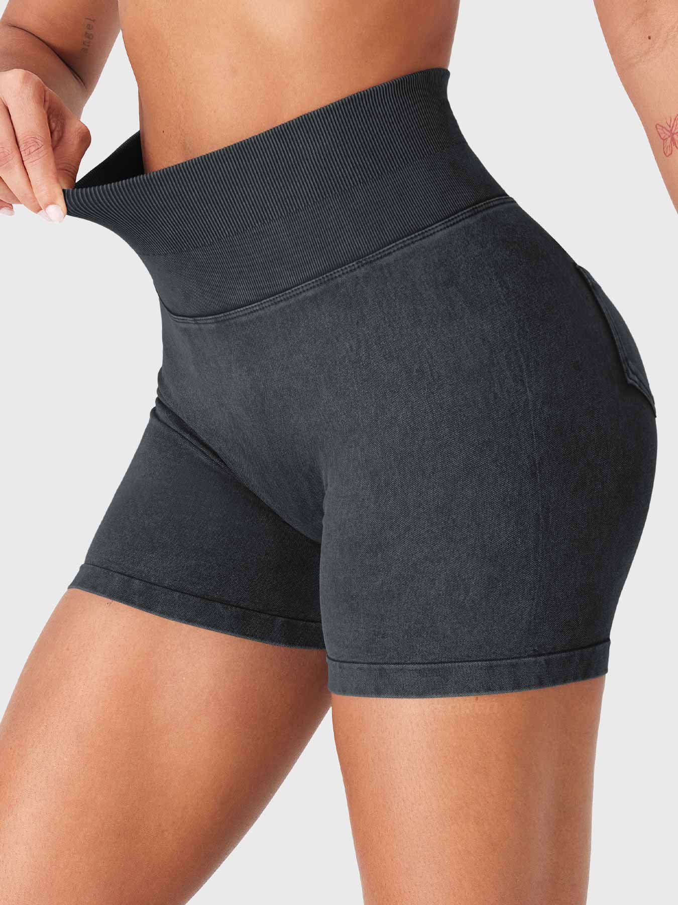Side front view of Yeoreo Bridgie Faux Denim Seamless Shorts in black– high elasticity and flex faux denim