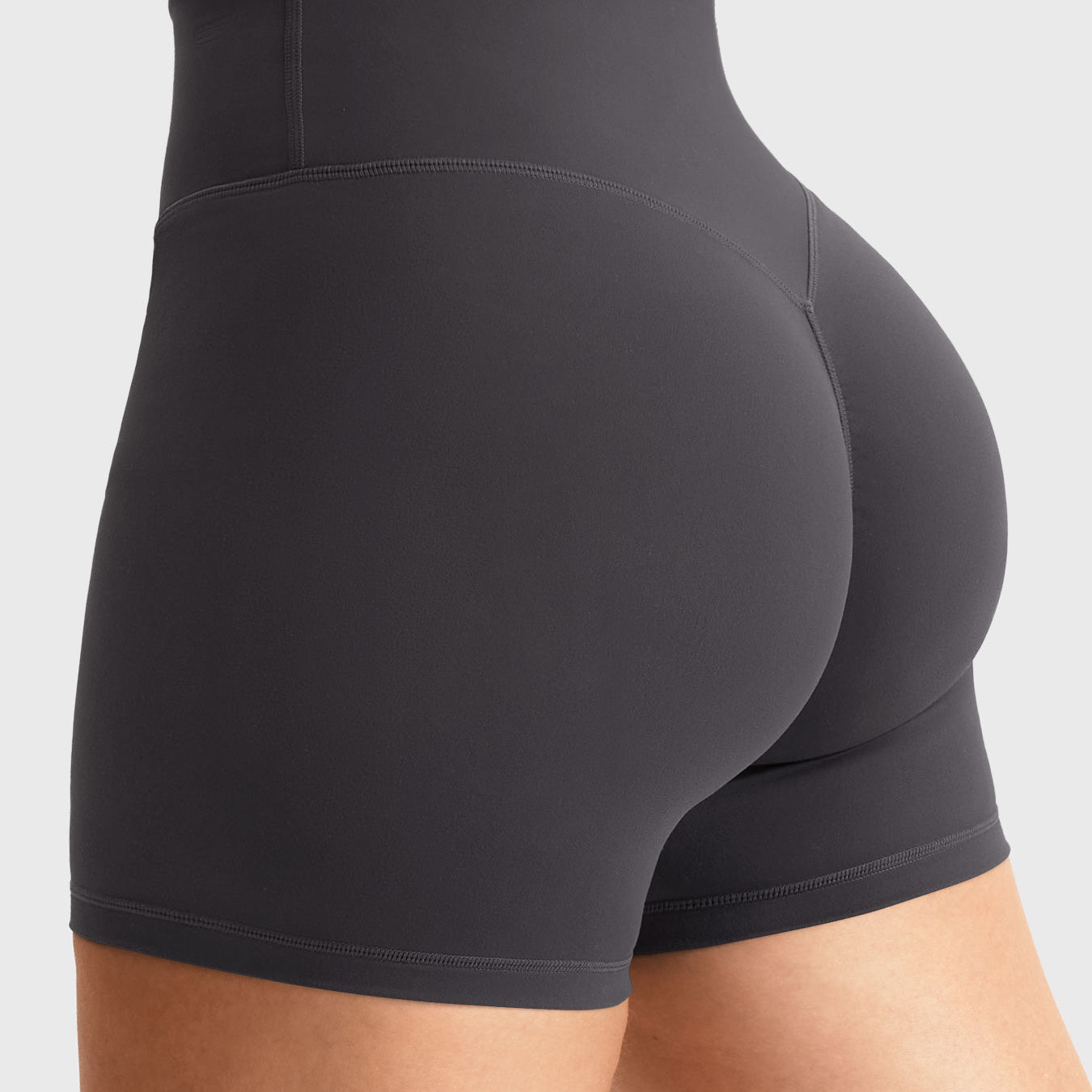 Yeoreo Craze 4.5" Scrunch Shorts