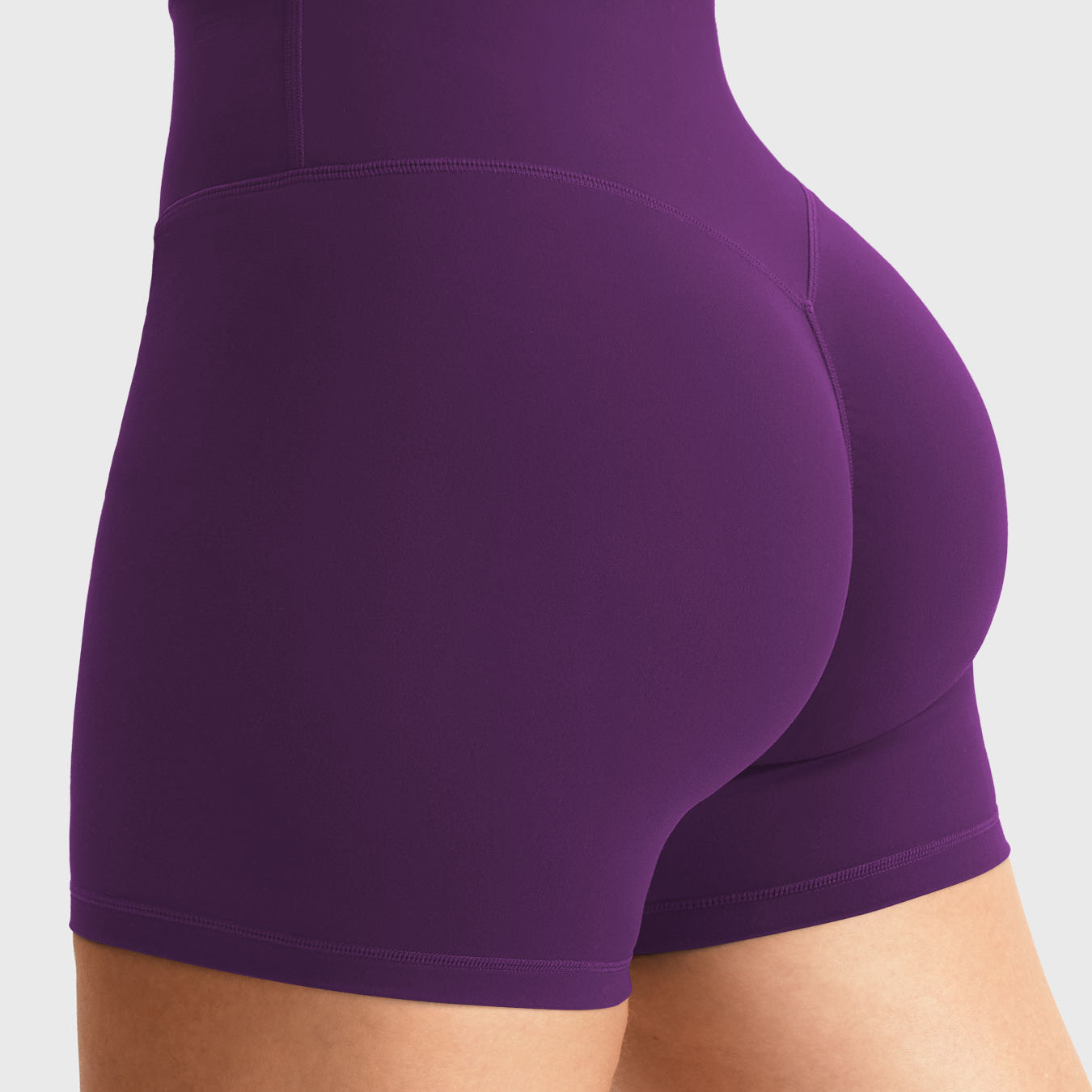 Yeoreo Craze 4.5" Scrunch Shorts