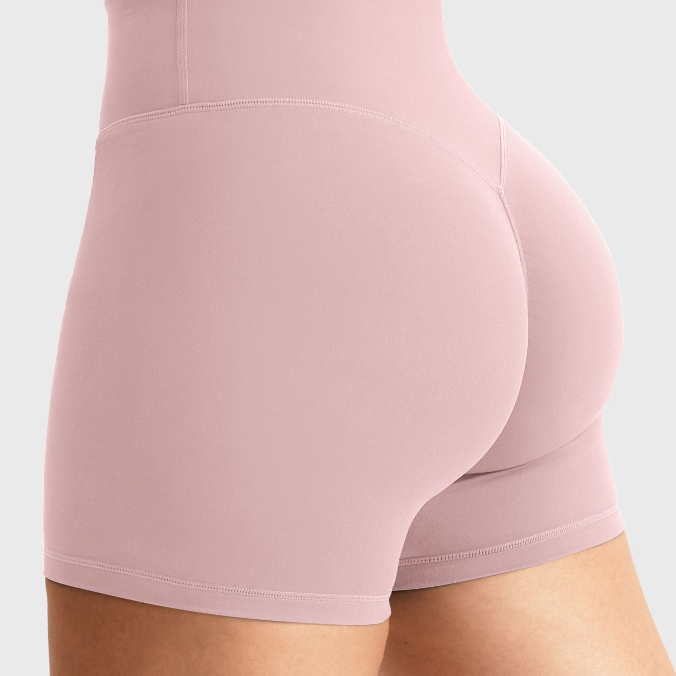 Yeoreo Craze 4.5" Scrunch Shorts
