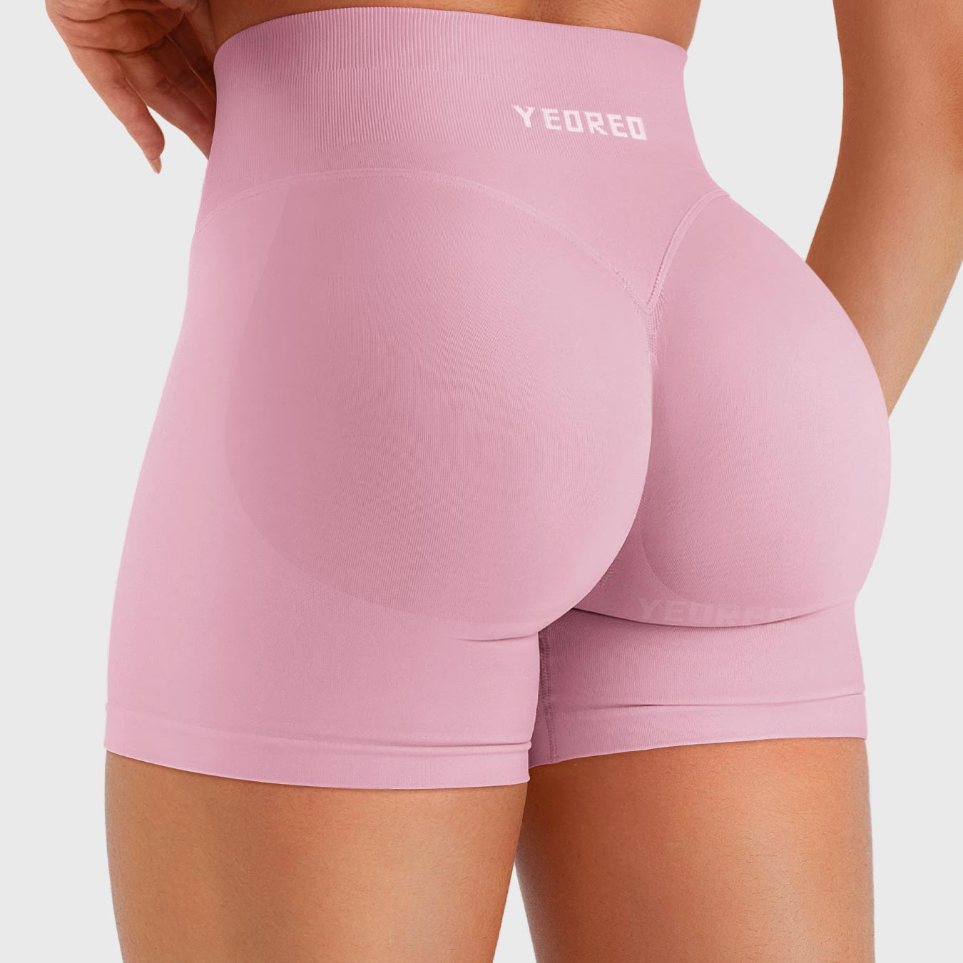 Yeoreo Baderiy 4.5" Seamless Shorts