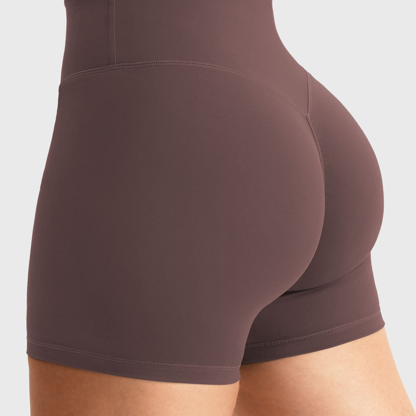 Yeoreo Craze 4.5" Scrunch Shorts