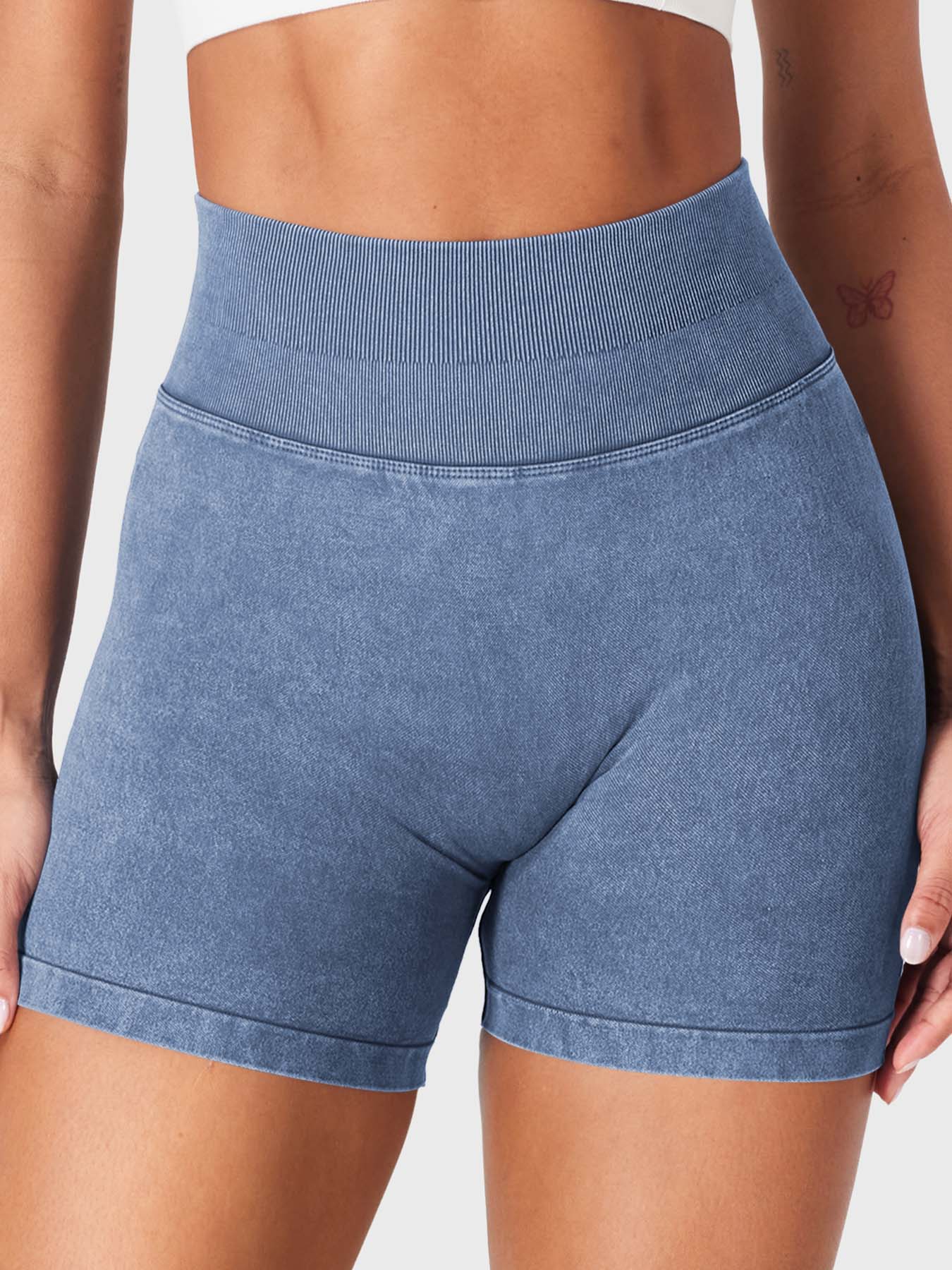 Front view of Yeoreo Bridgie Faux Denim Seamless Shorts in Dark Blue – no front seam