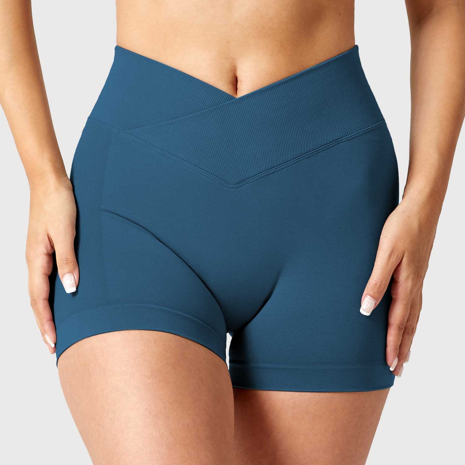 Yeoreo 3.6”Amplify V-Waistband Shorts
