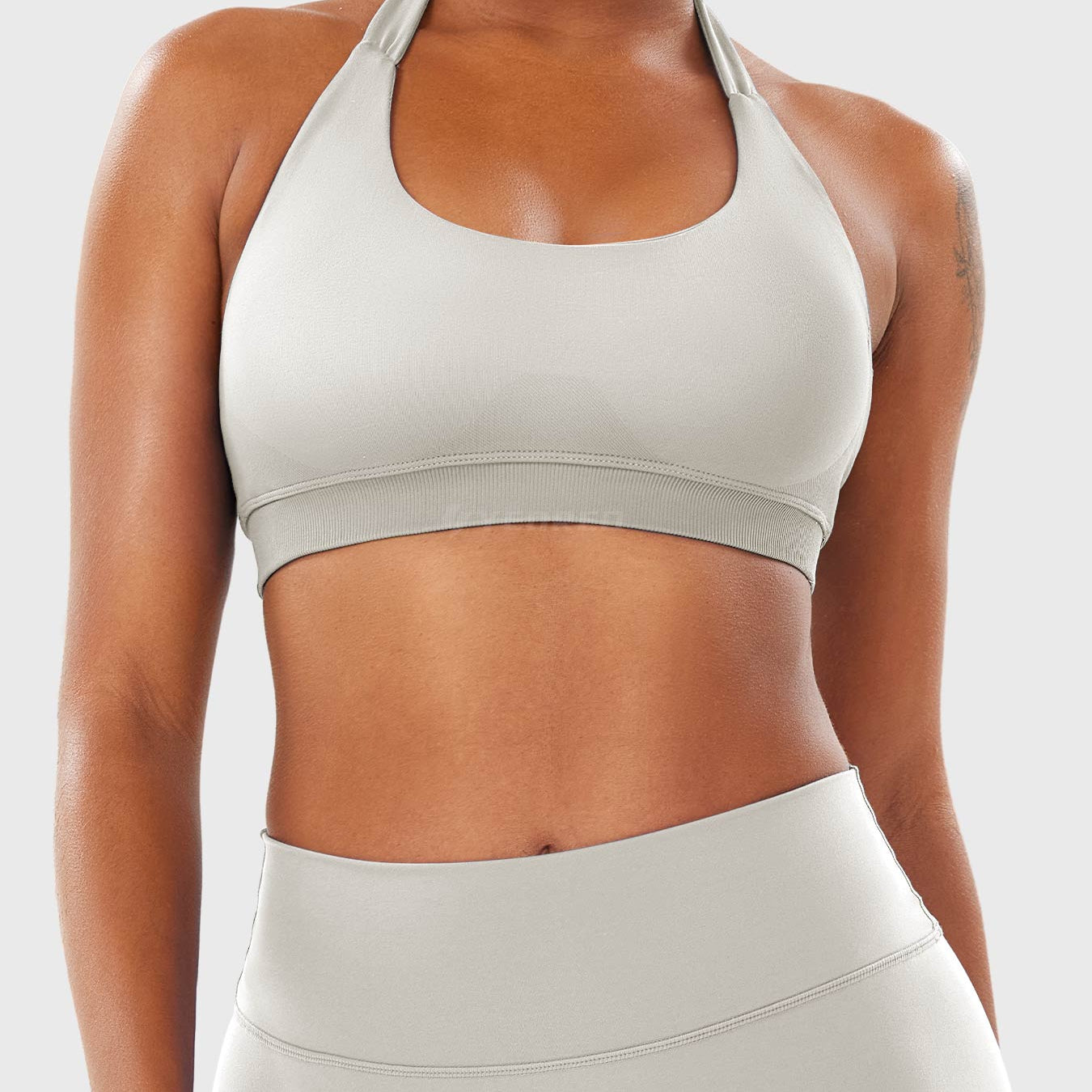 Yeoreo Eleia Halter Sports Bra