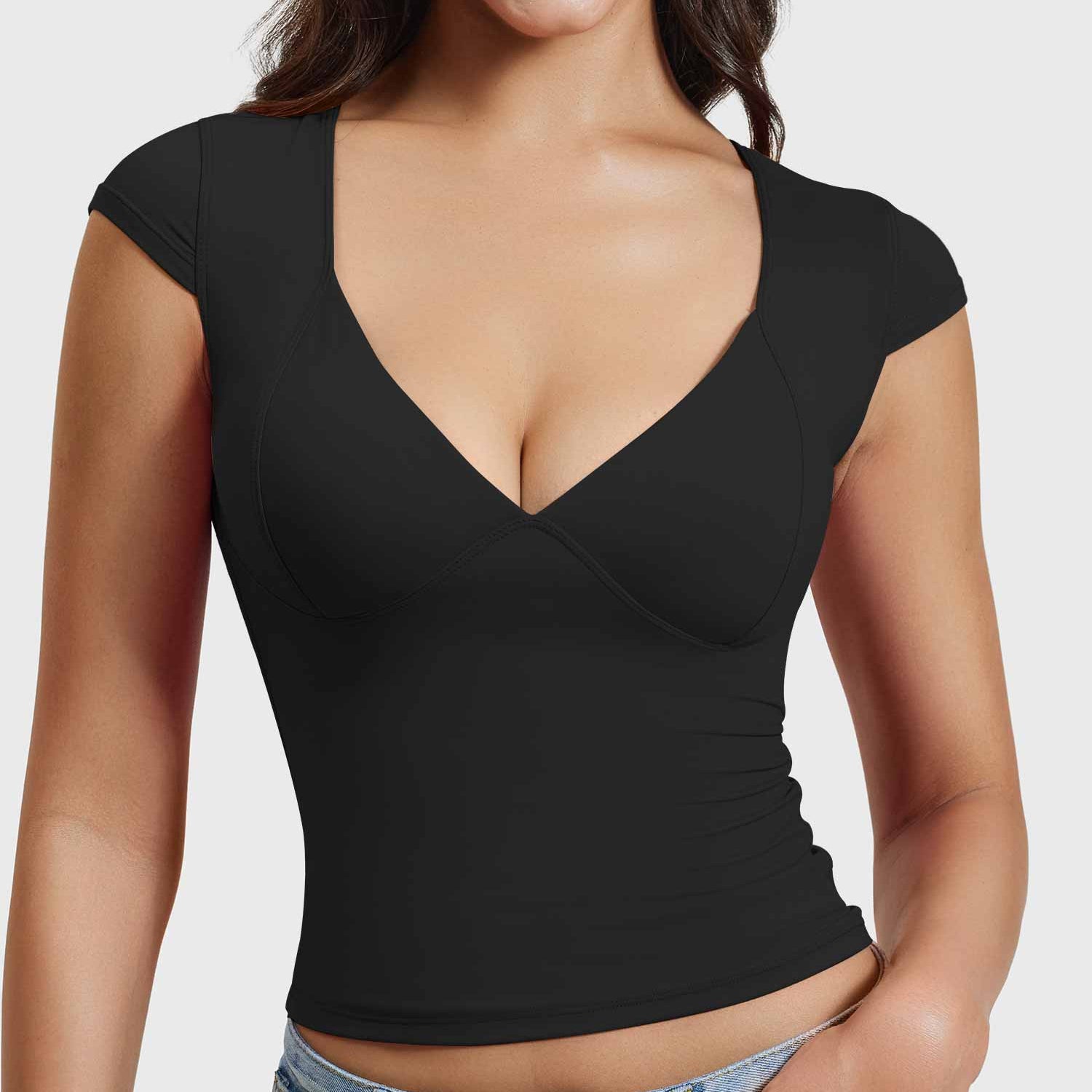 Yeoreo Diva V Neck Top