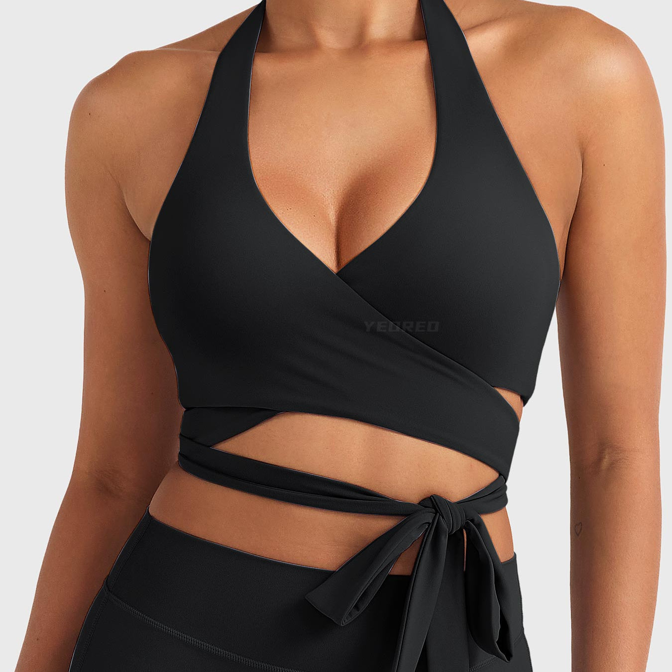 Yeoreo Dagnuy Ballet Wrap Sports Bra