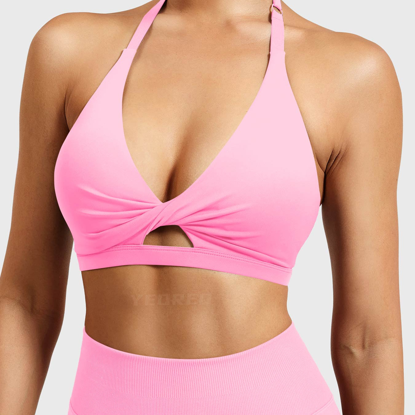 Yeoreo Micaela Twist Front Sports Bra