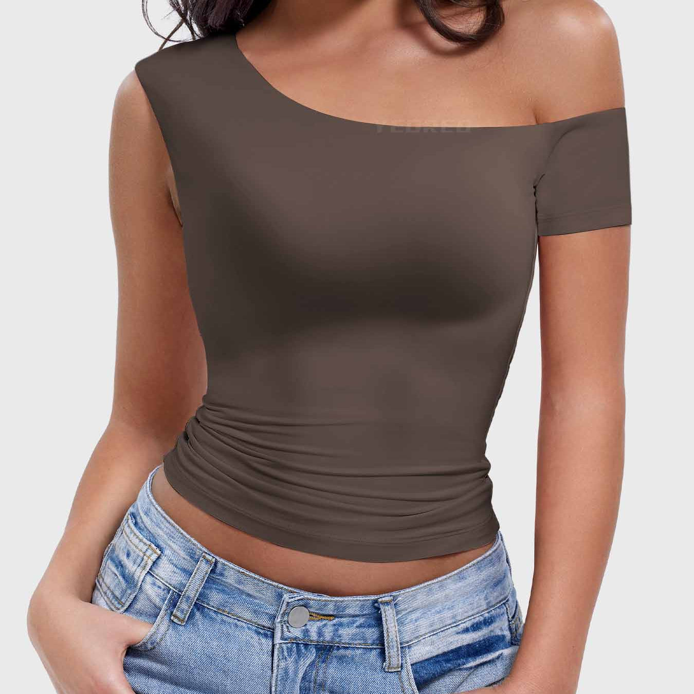 Yeoreo Abigil One-Shoulder Sleeve Top