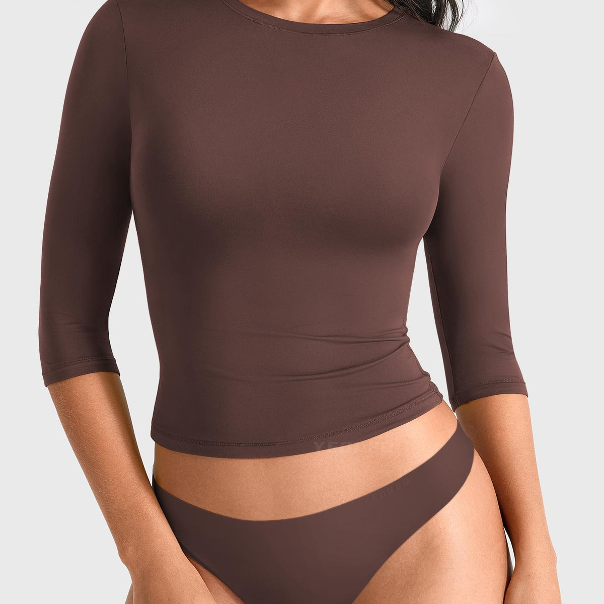 Yeoreo Ease Crew Neck 3/4 Sleeve Top