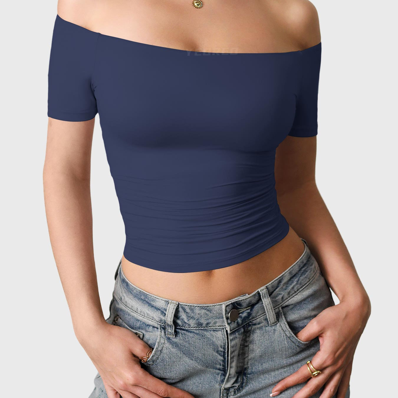 Yeoreo Luzlie Off Shoulder Short Sleeves