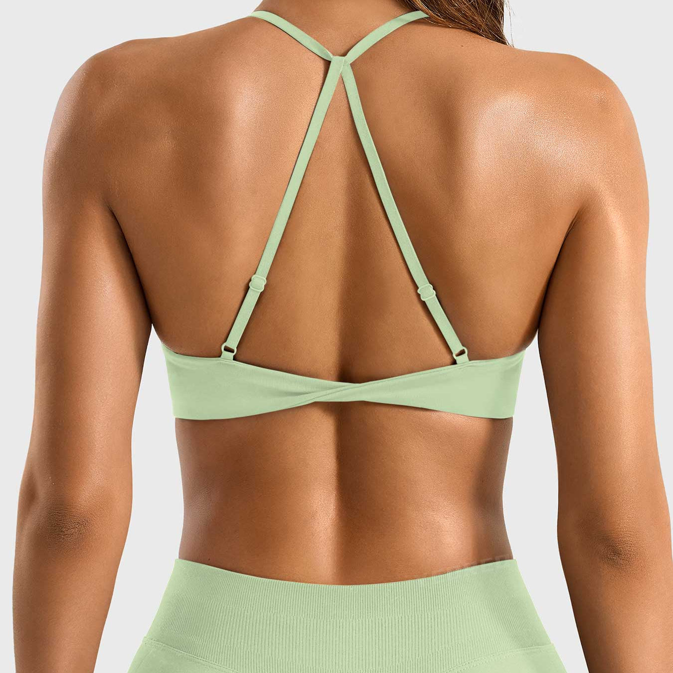 Yeoreo Sacni Twist Back Sports Bra