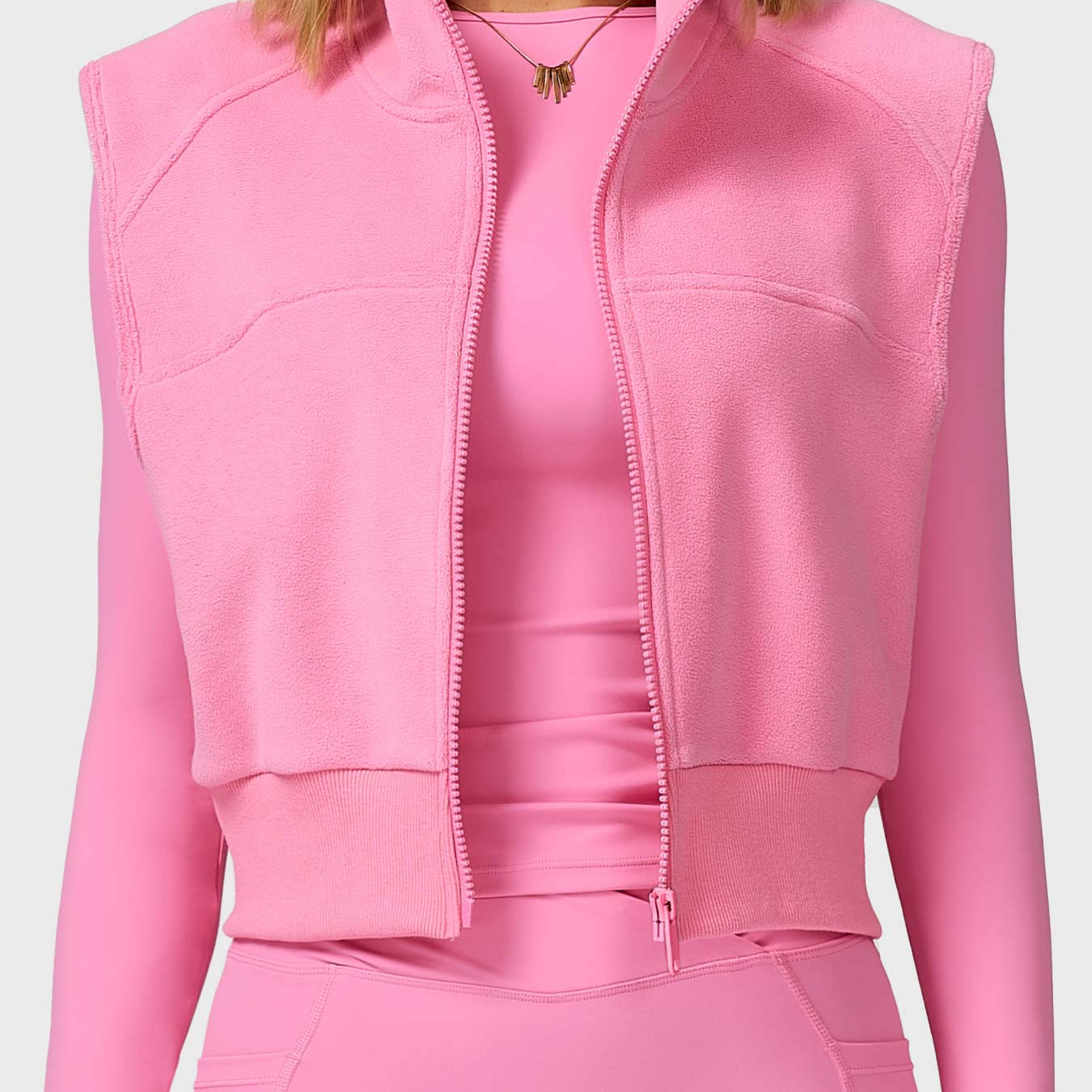 Yeoreo Eden Cropped Fleece Vest