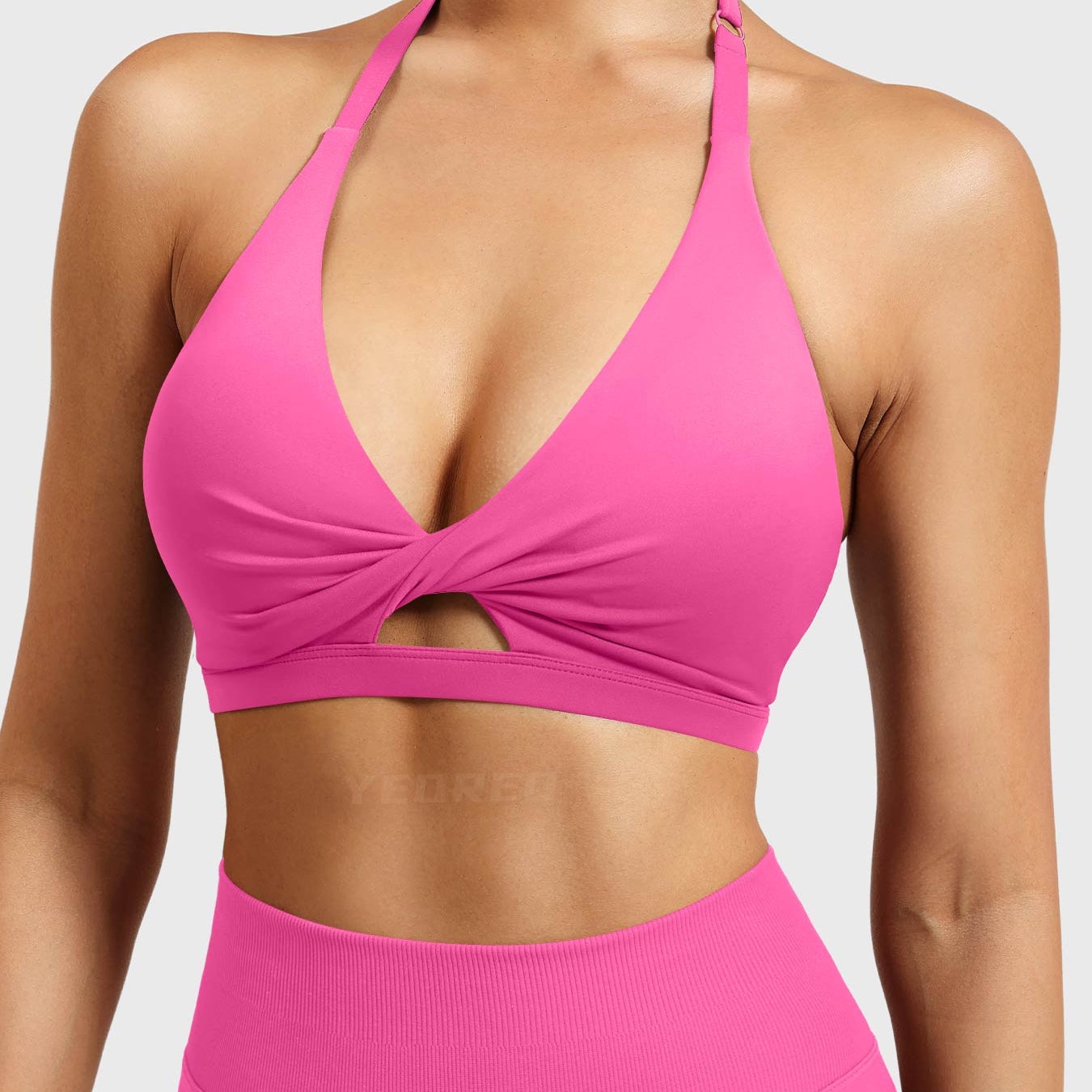 Yeoreo Micaela Twist Front Sports Bra