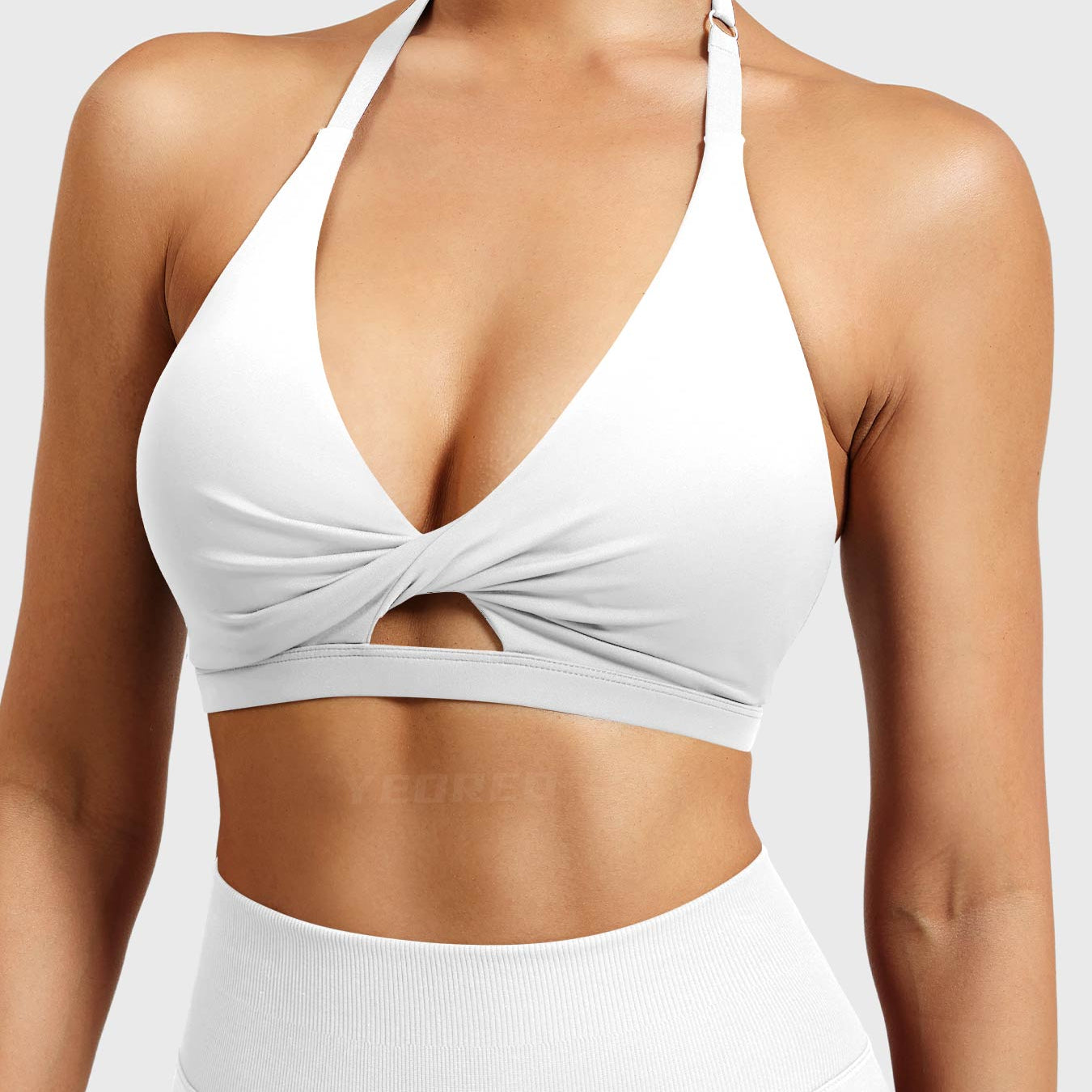 Yeoreo Micaela Twist Front Sports Bra