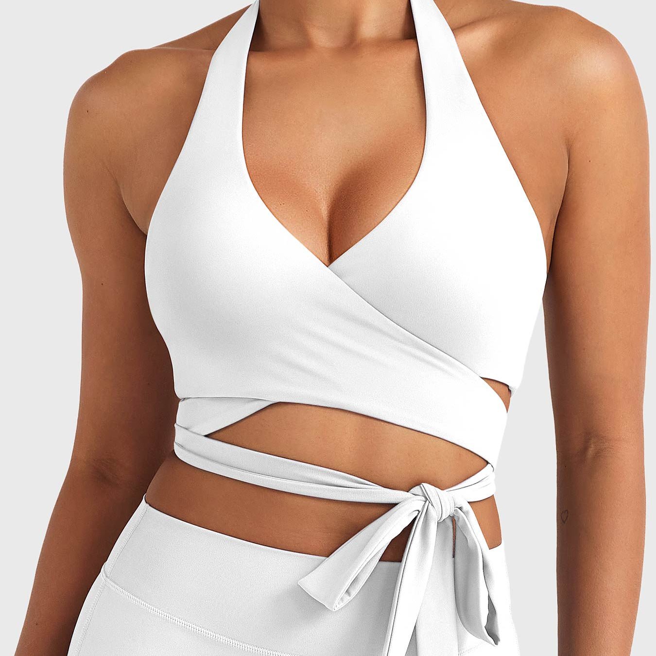 Yeoreo Dagnuy Ballet Wrap Sports Bra