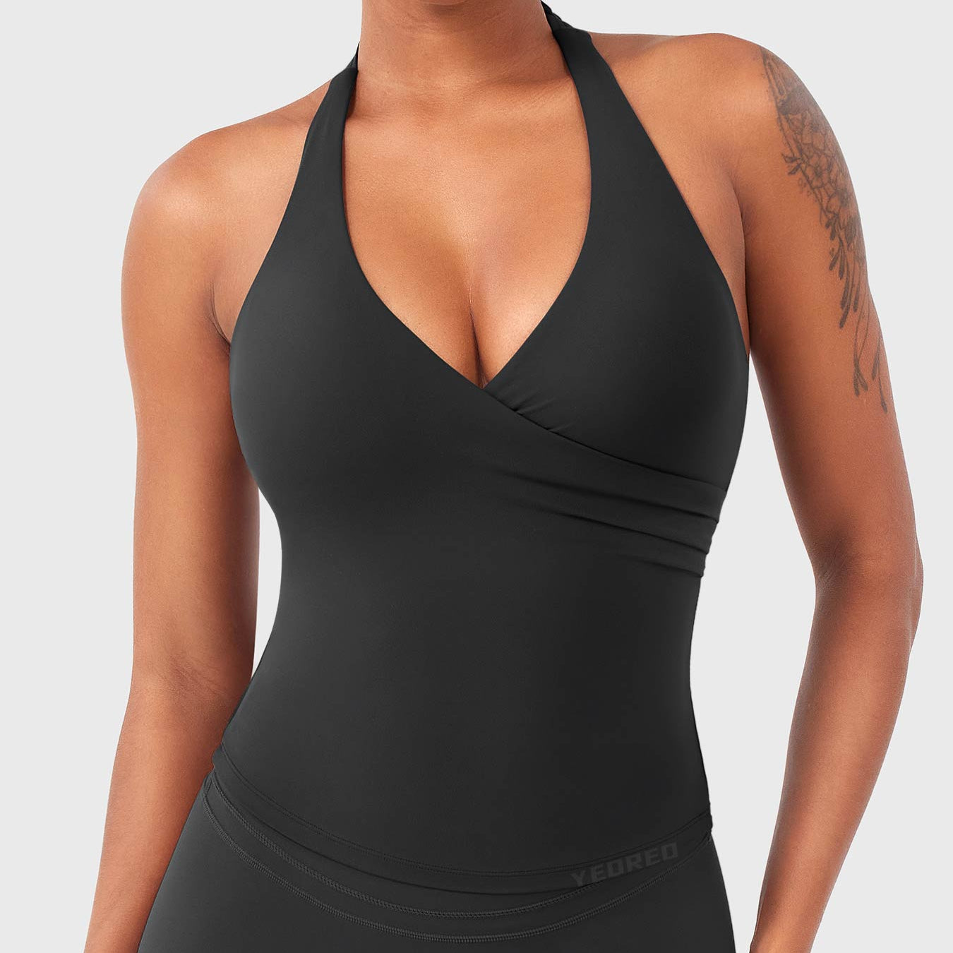 Yeoreo Elevine V Neck Halter Tank