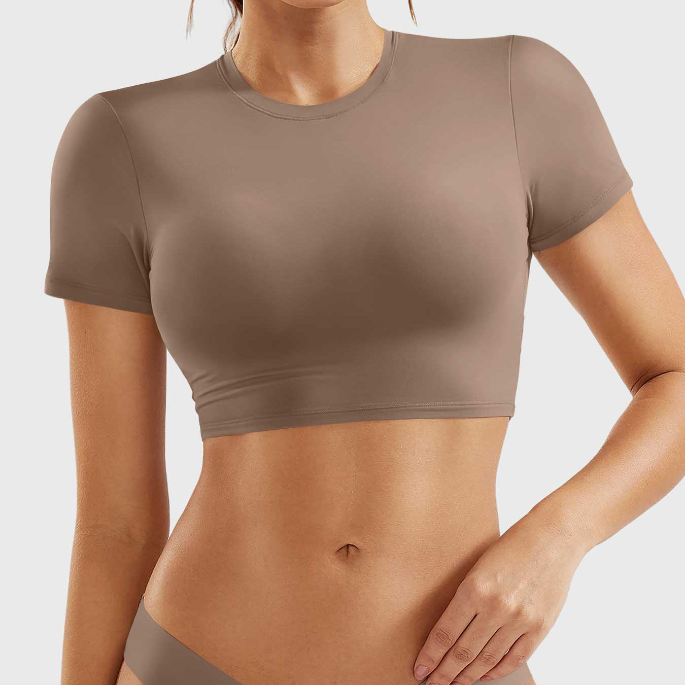 Yeoreo Colin Short Sleeves Crop Top