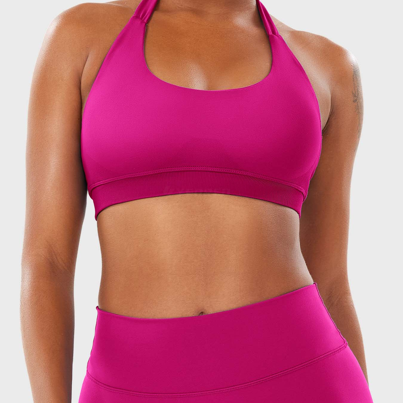 Yeoreo Eleia Halter Sports Bra