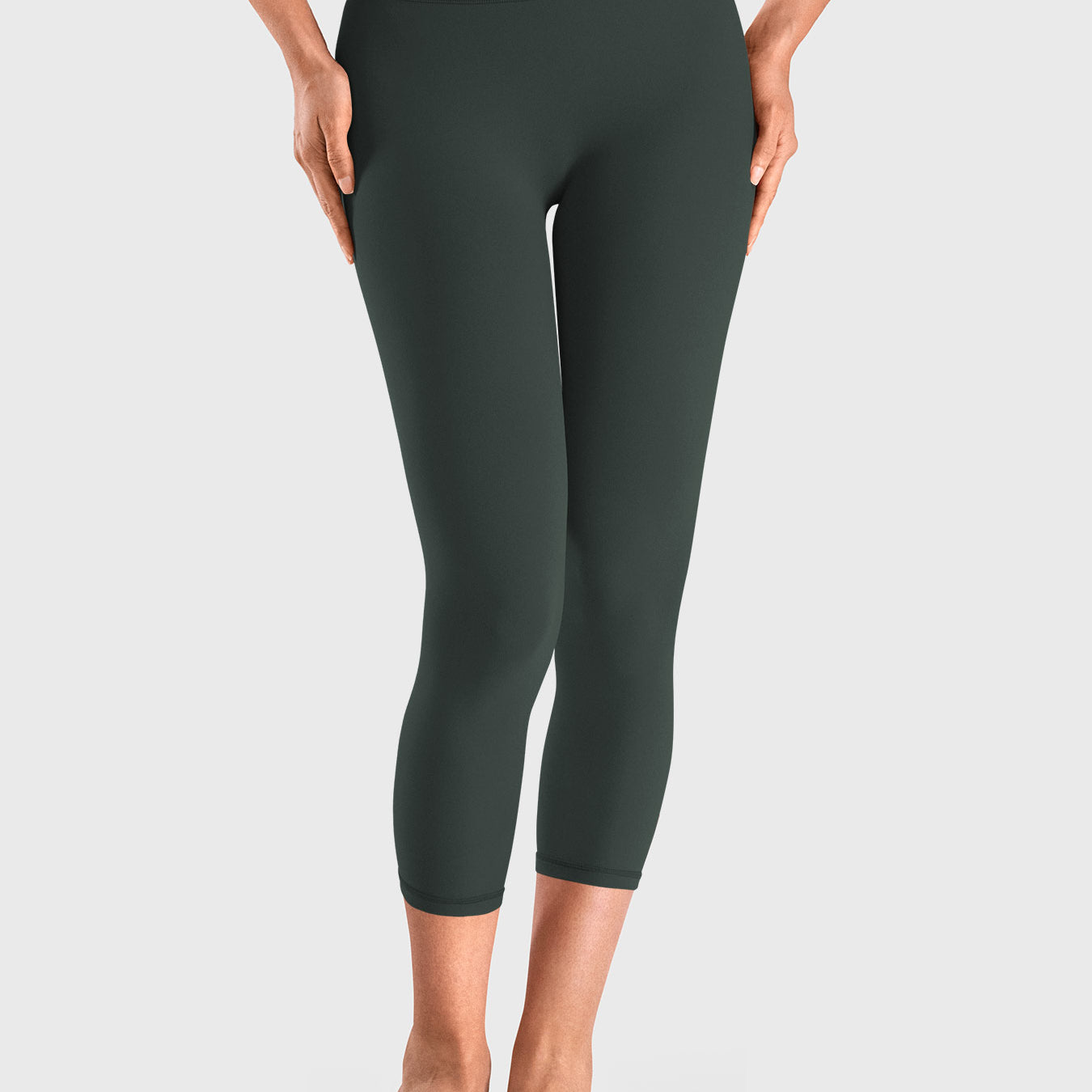 Yeoreo Dagnty 21" High Waisted Capri Leggings