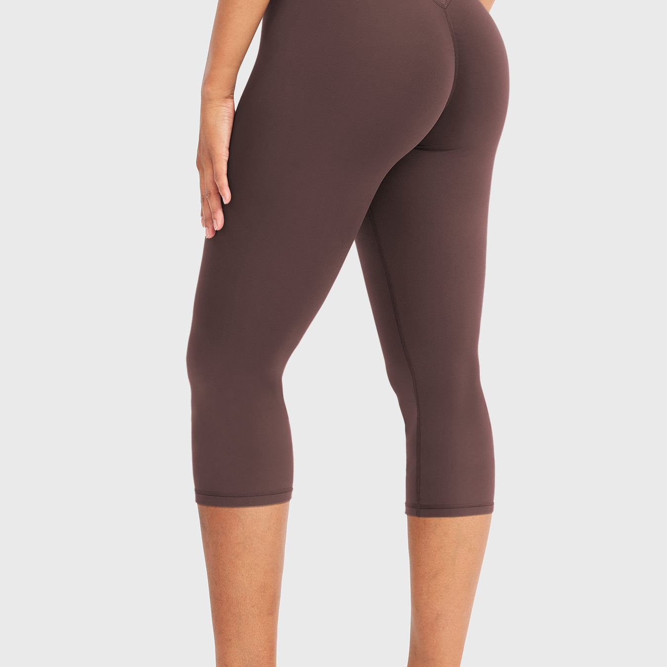 Yeoreo Nailly 19" Capri Leggings