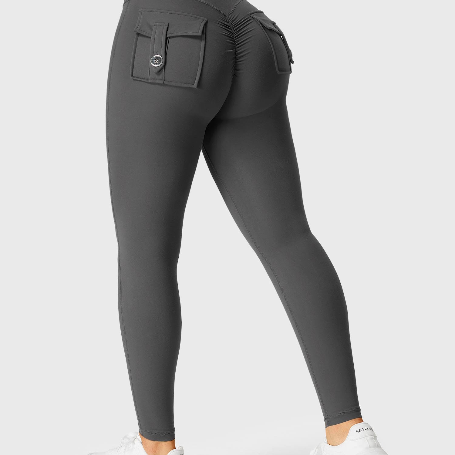 Yeoreo V-waistband Charm Leggings