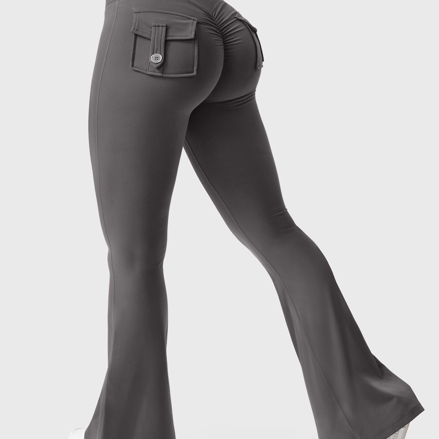 Yeoreo Brittany Flared Leggings with Pockets