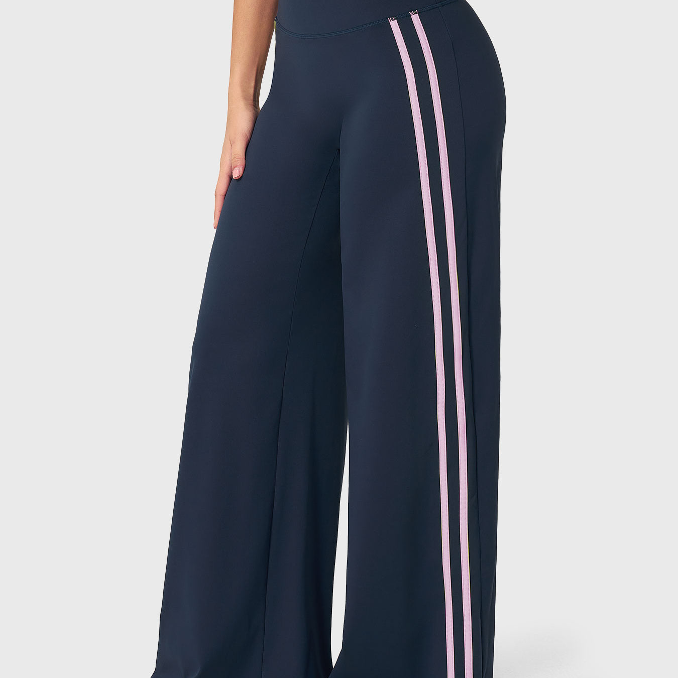 Yeoreo Fayza Side Stripe Straight Leggings