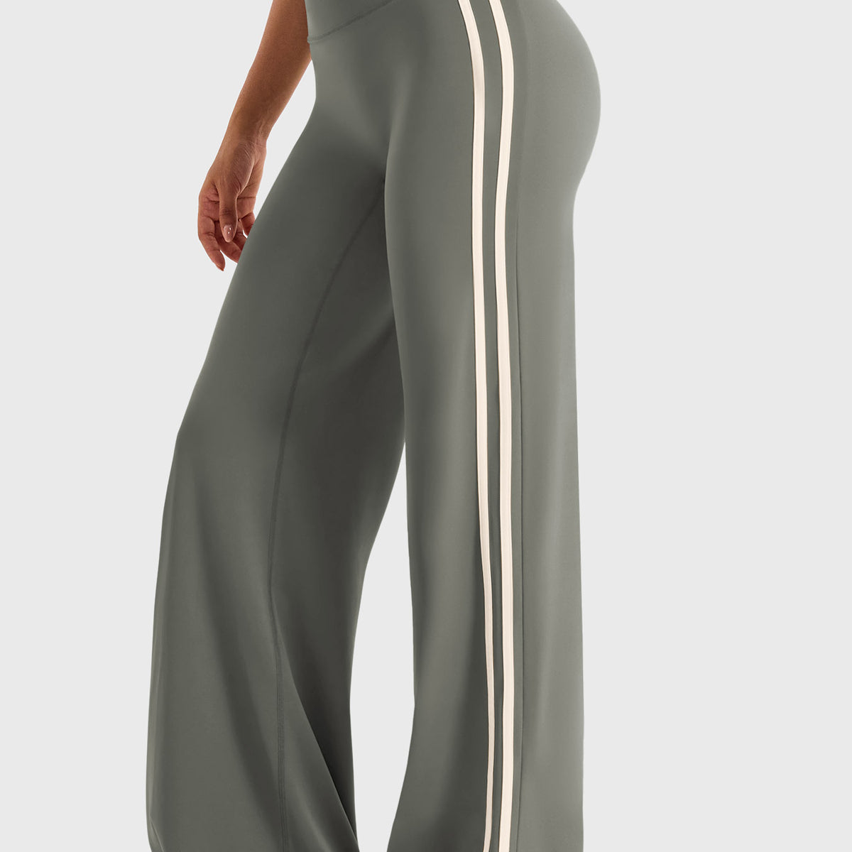 Yeoreo Ease Contrast Stripe Straight Leggings