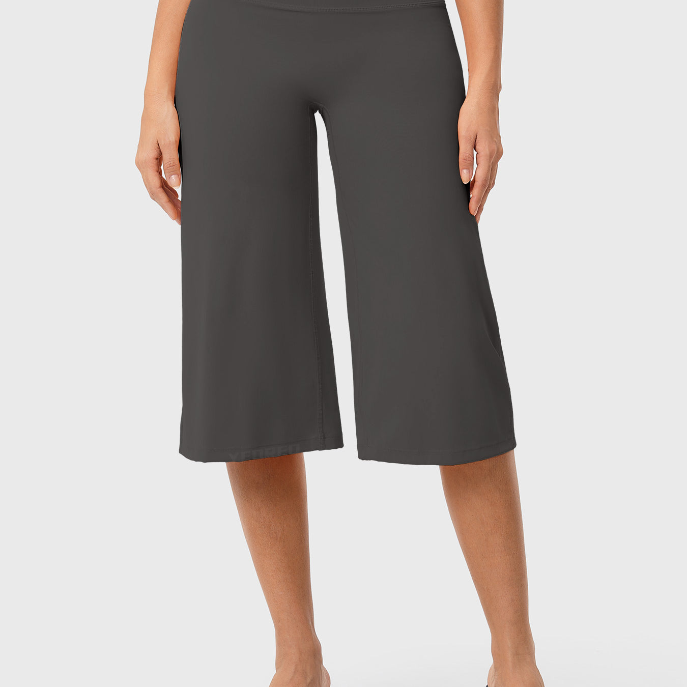 Yeoreo Nyree 21" Low Rise Wide Leg Capri Pants