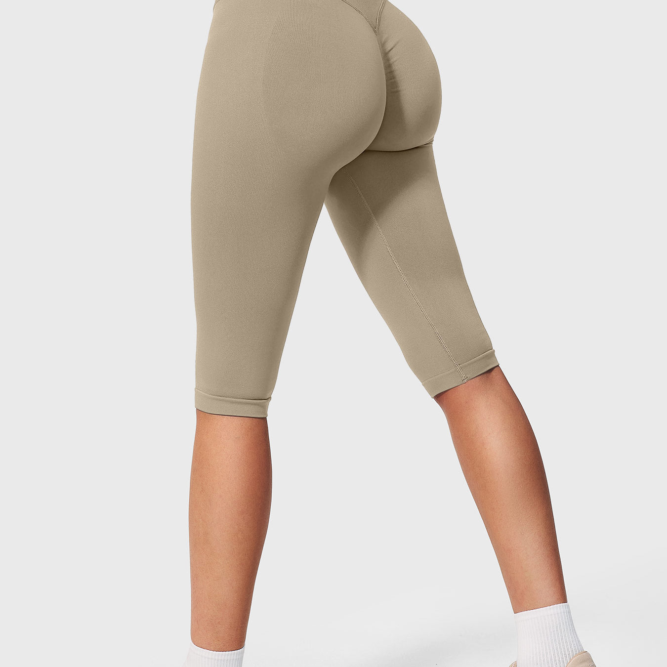 Yeoreo Wassa Seamless Capri Leggings