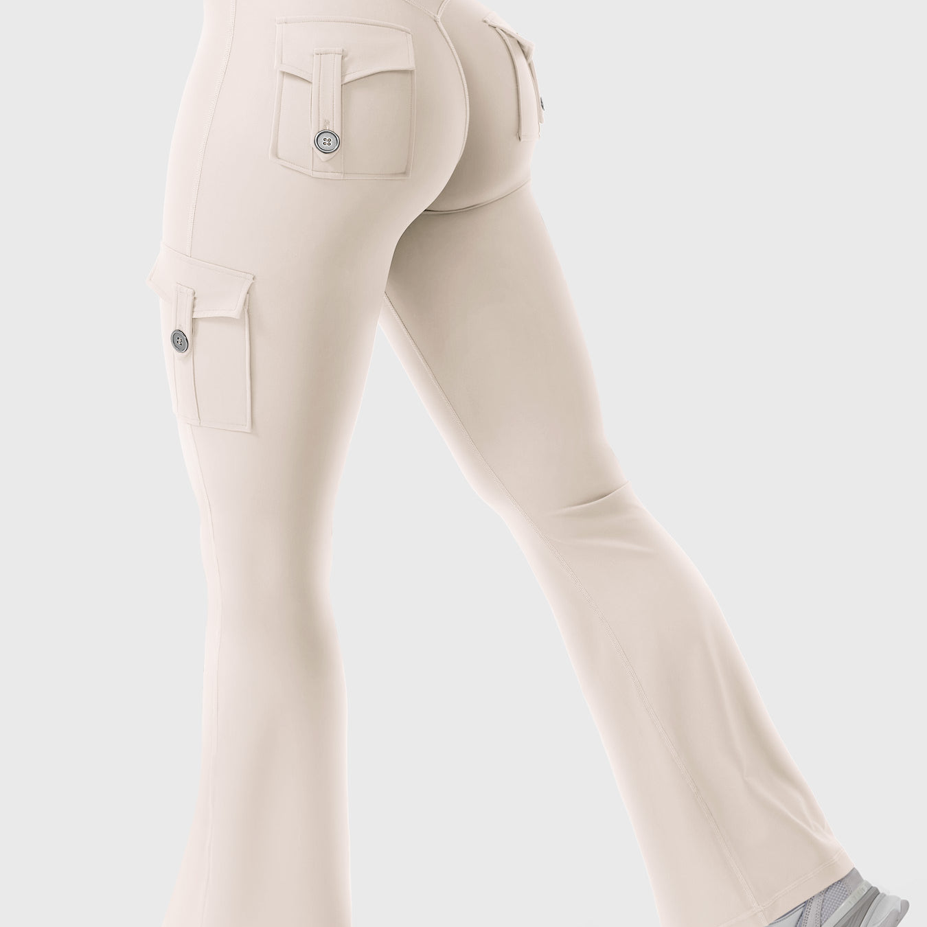 Yeoreo Hedda 28" CoreFlex Flared Leggings