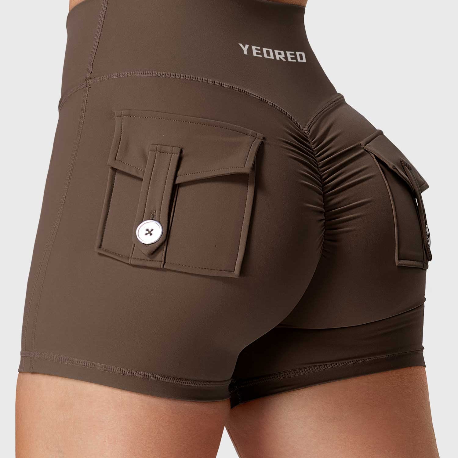 Yeoreo V-waistband Charm Shorts