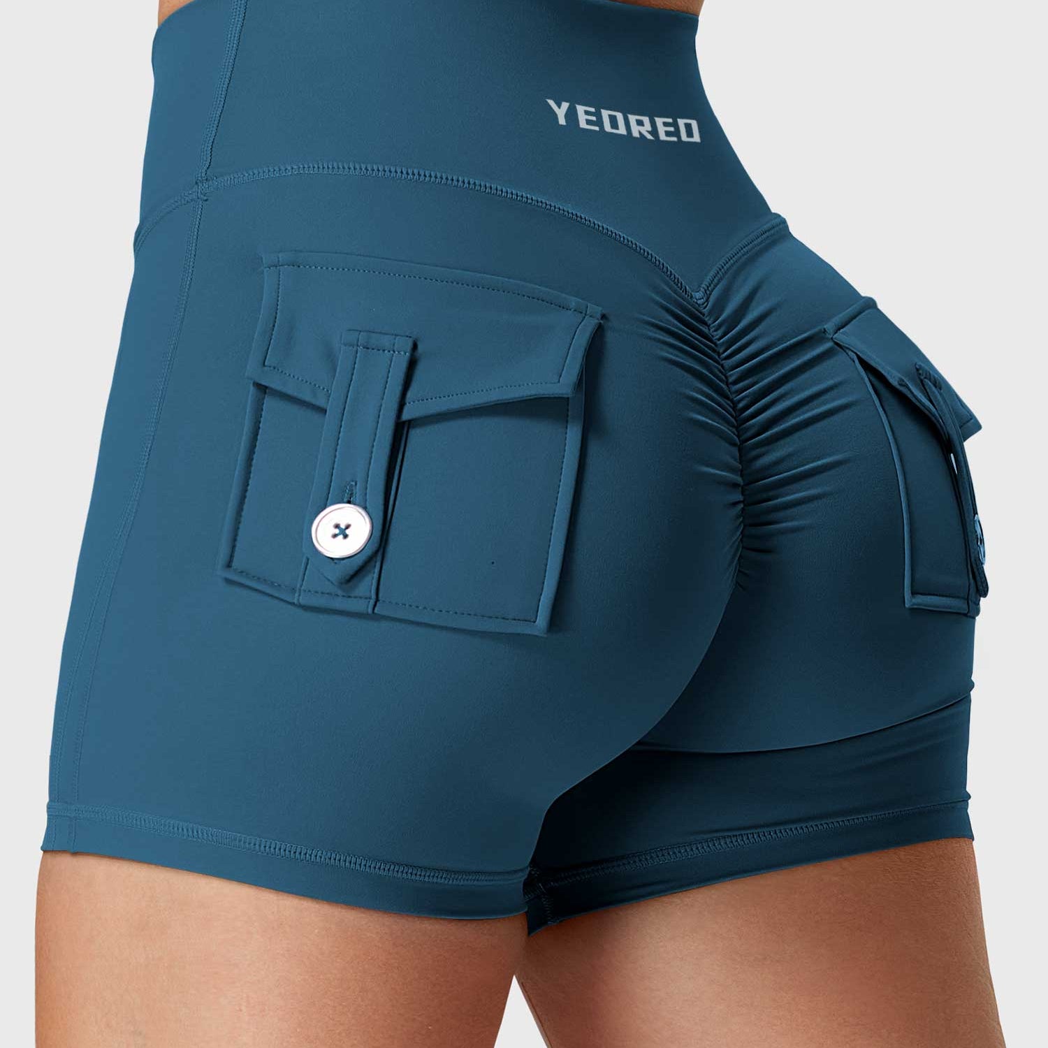 Yeoreo V-waistband Charm Shorts