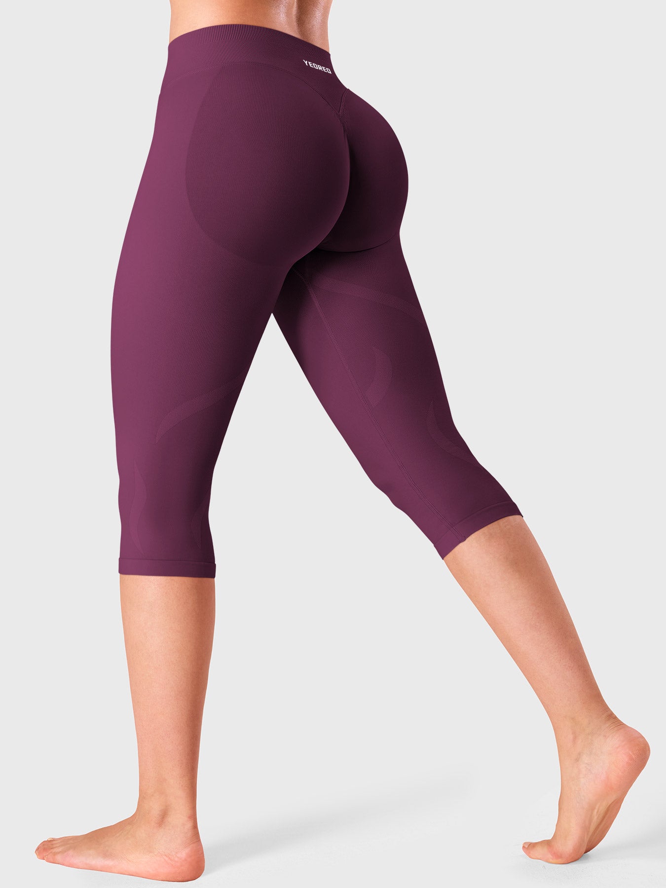 Yeoreo Dainis Seamless Sculpt Capri Leggings