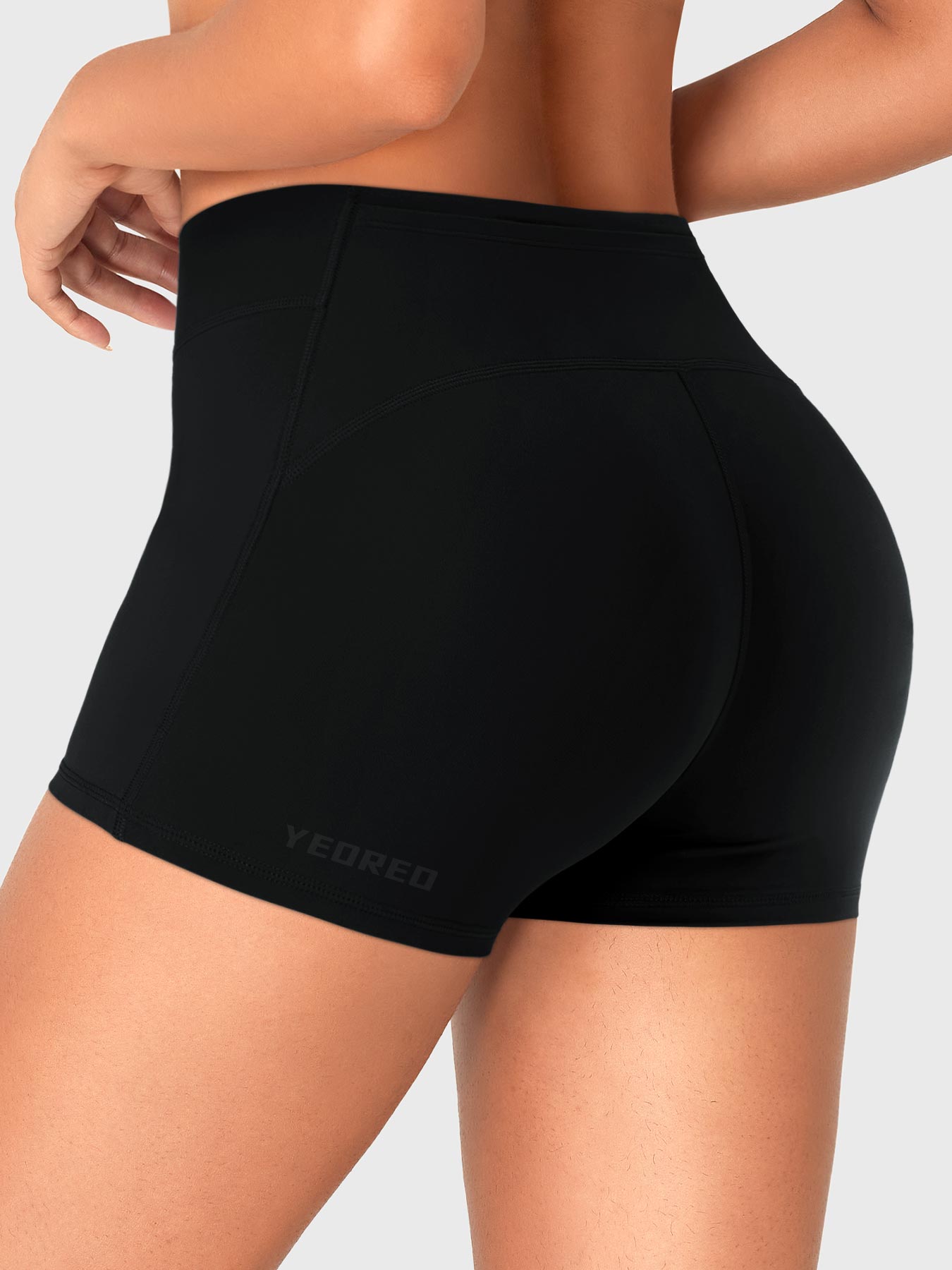 Yeoreo Danuiy 3.6" Low Rise Training Shorts