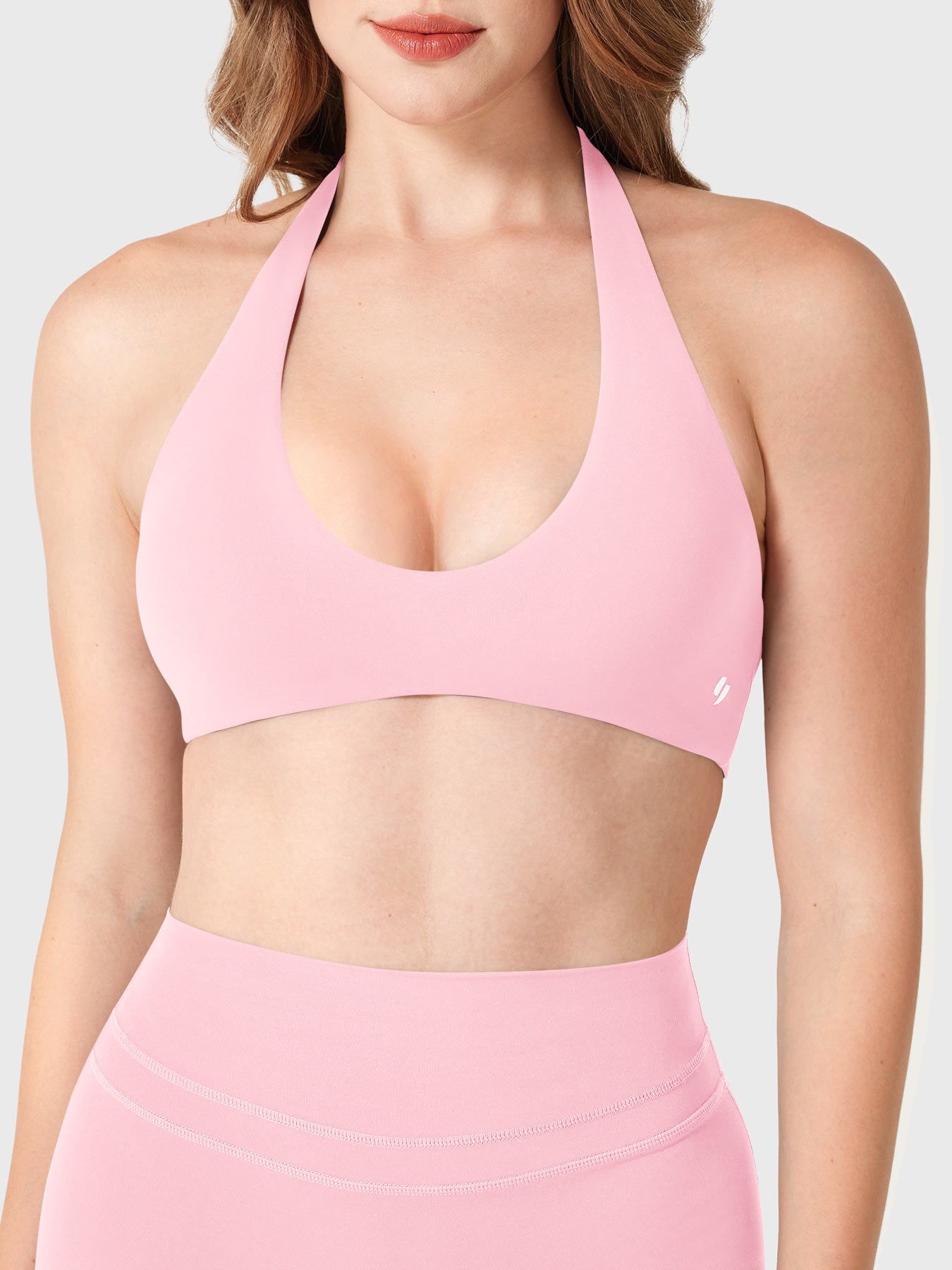 Yeoreo Laarni Halter Backless Sports Bra