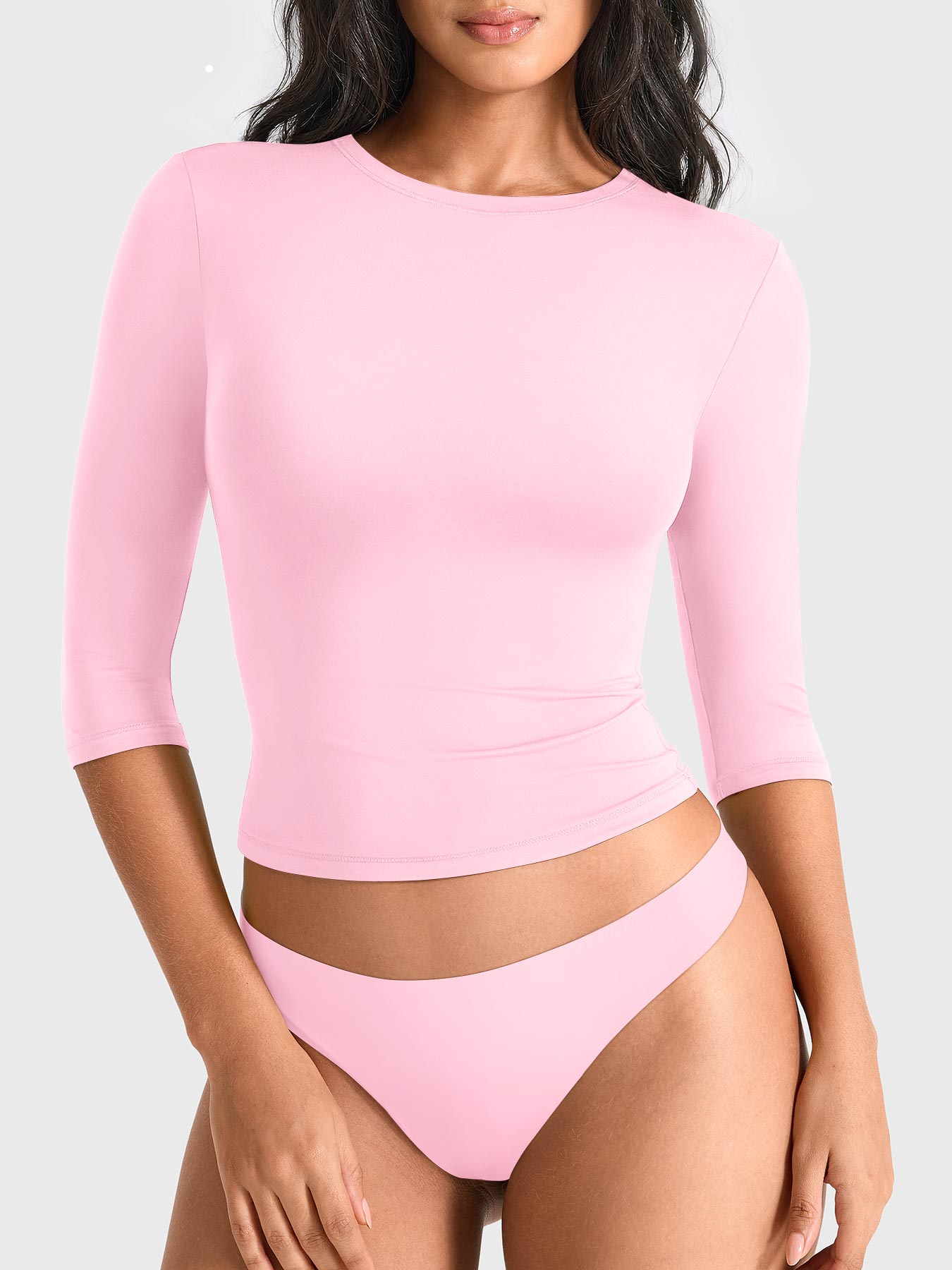 Yeoreo Ease Crew Neck 3/4 Sleeve Top