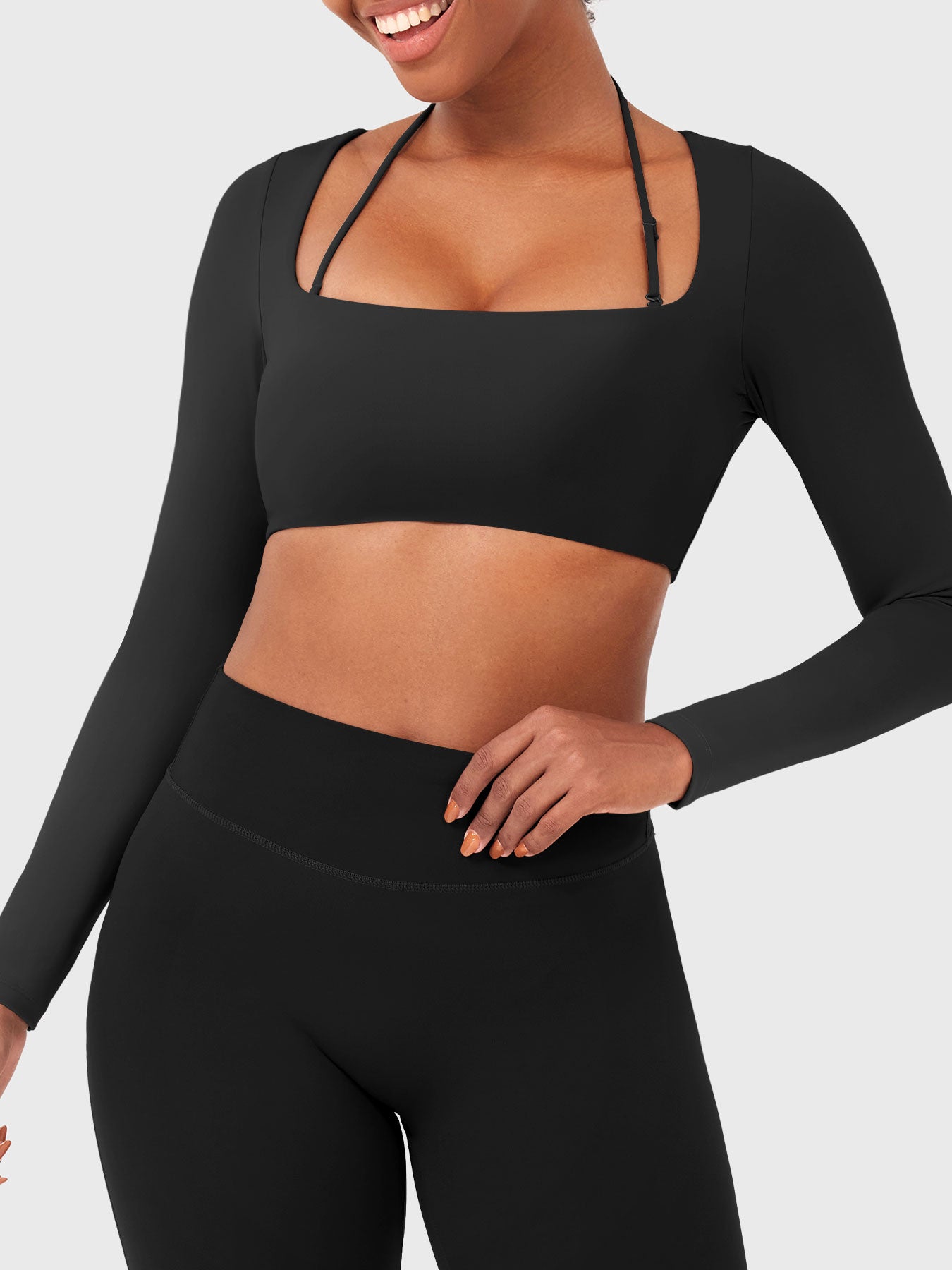 Yeoreo Violie Long Sleeve Crop Top