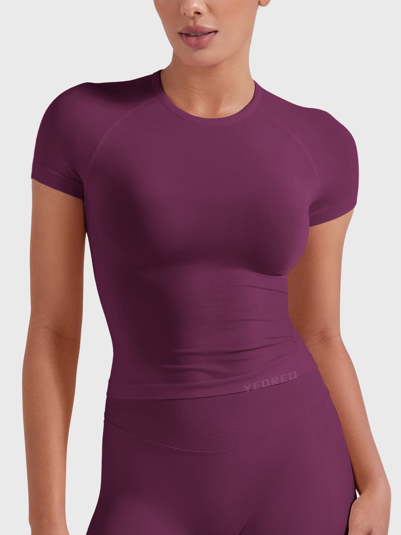 Yeoreo Zosiya Seamless Short Sleeve Top