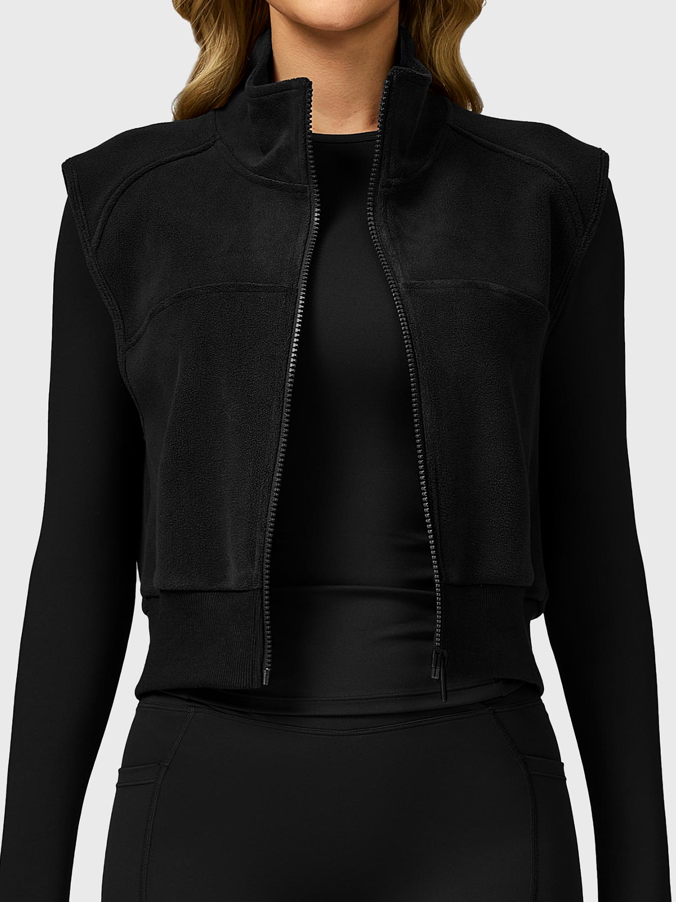 Yeoreo Eden Cropped Fleece Vest