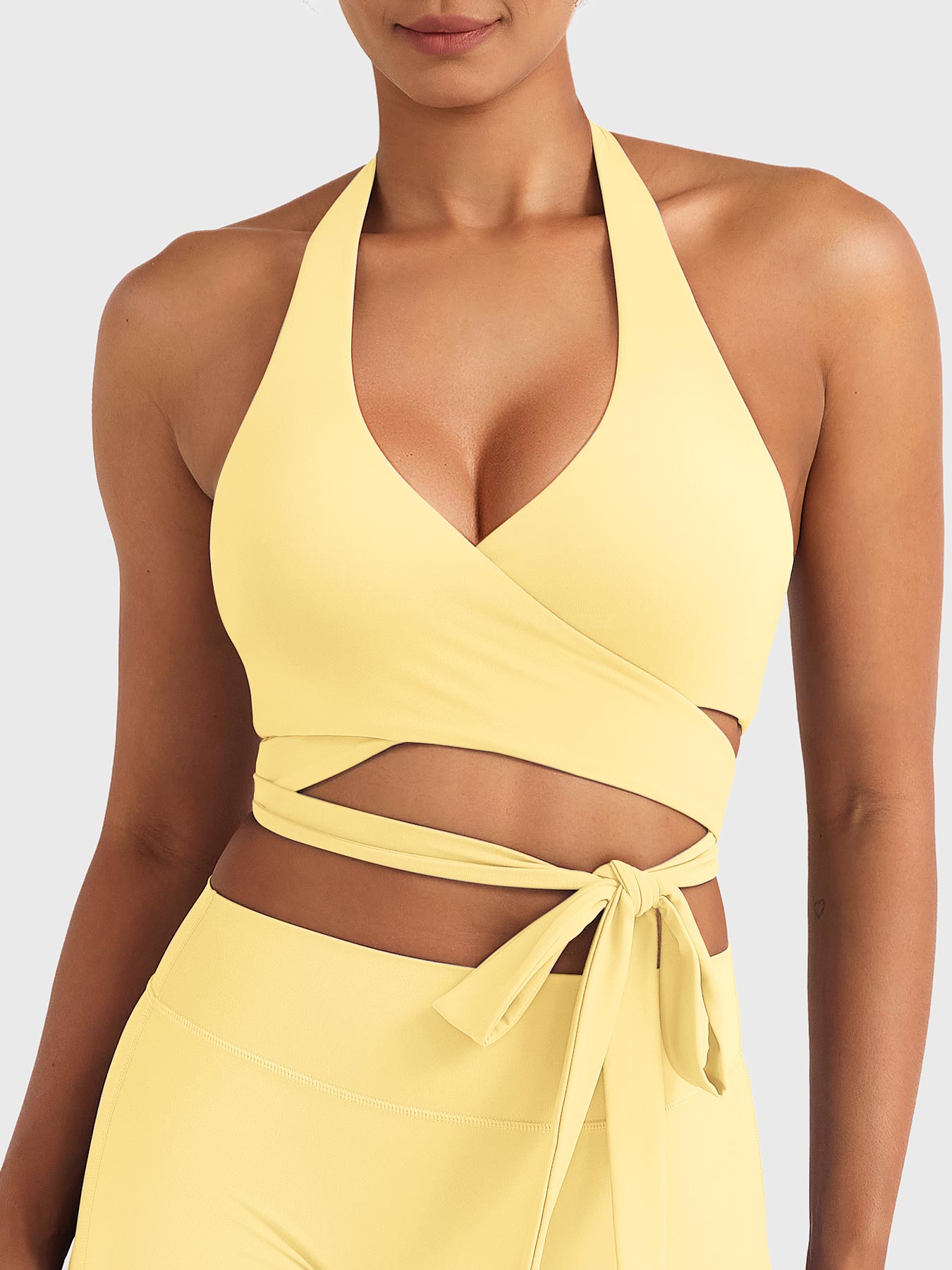 Yeoreo Dagnuy Ballet Wrap Sports Bra