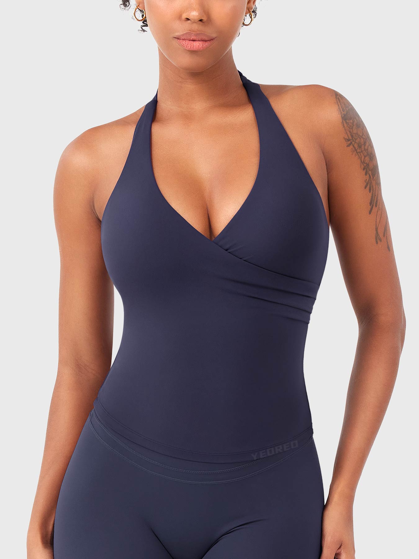 Yeoreo Elevine V Neck Halter Tank