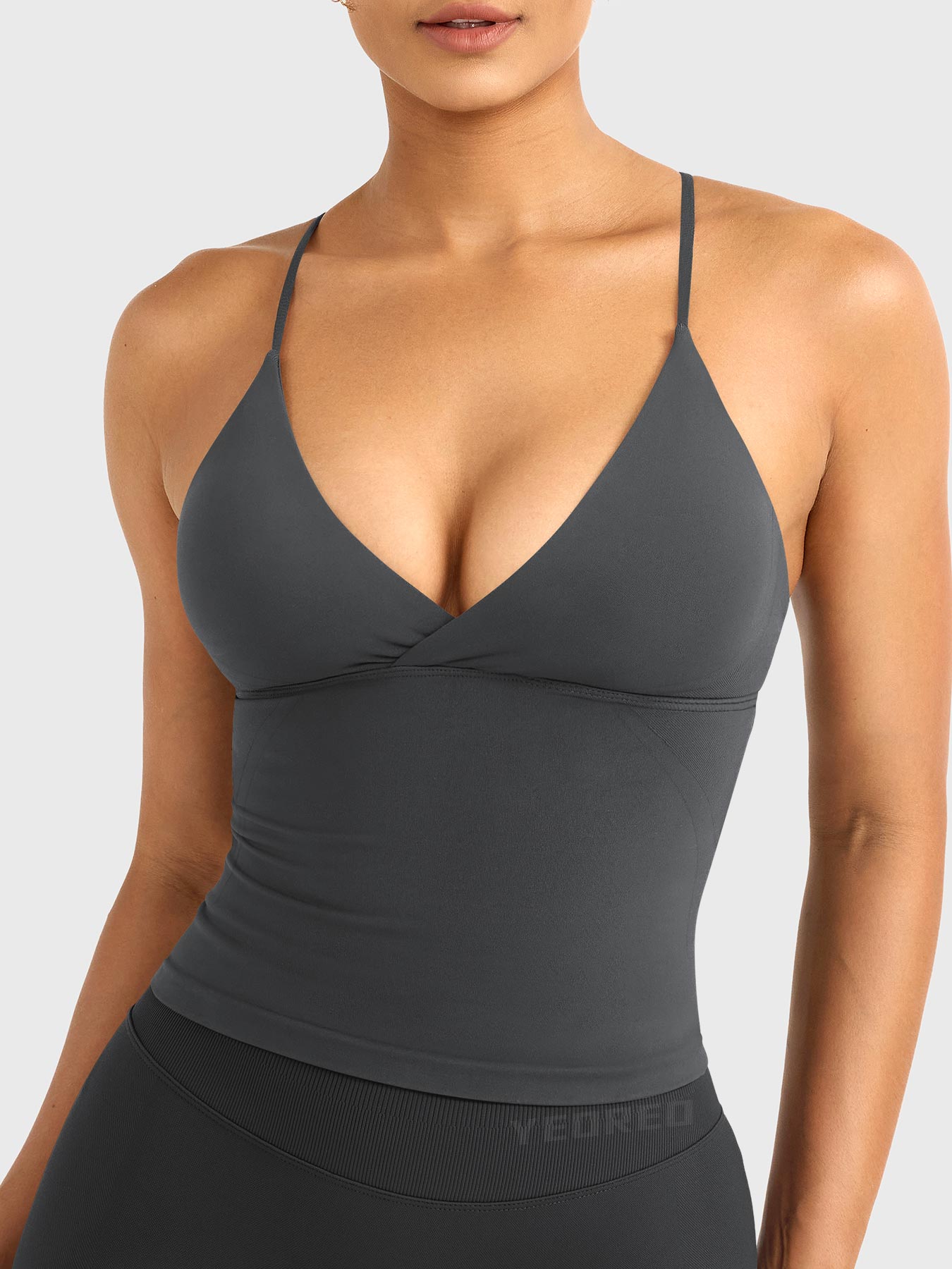 Yeoreo Vinianna Strappy Back Longline Tank